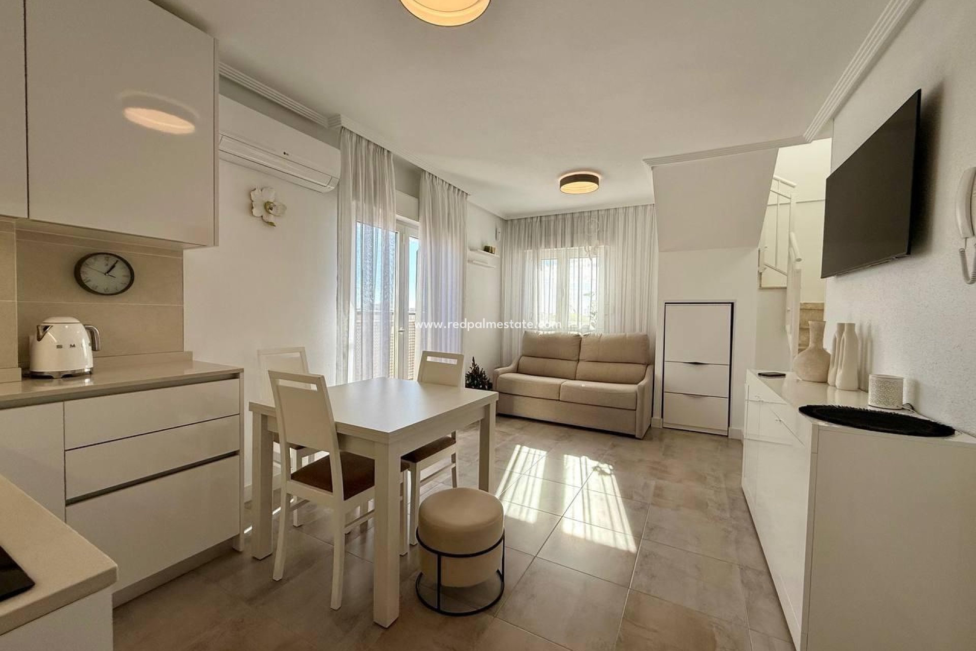 Återförsäljning - Lägenhet -
Torrevieja - Nueva Torrevieja - Aguas Nuevas
