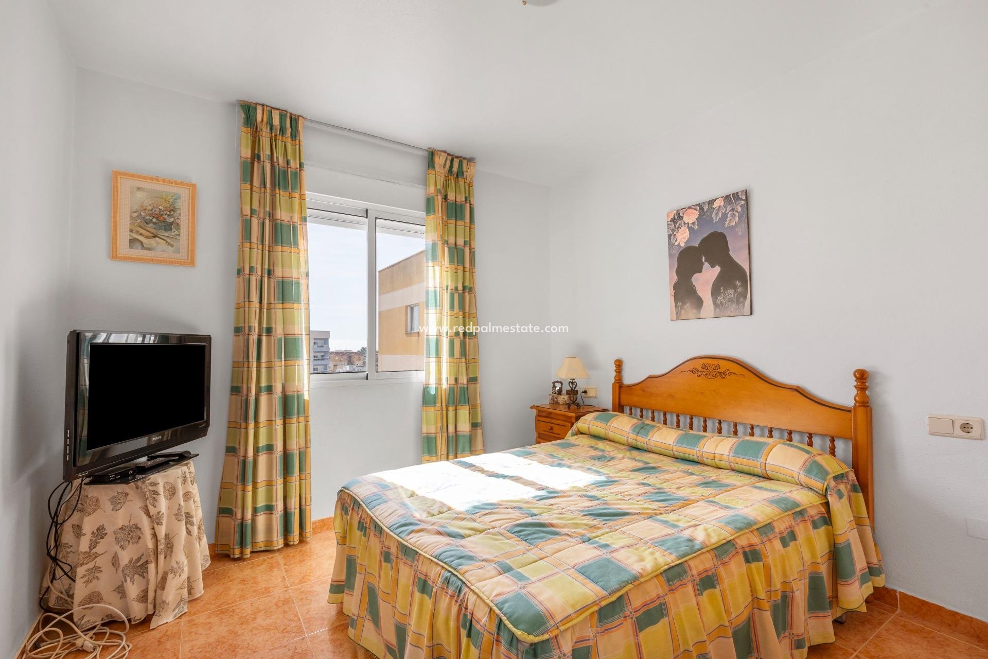 Återförsäljning - Lägenhet -
Torrevieja - Nueva Torrevieja - Aguas Nuevas