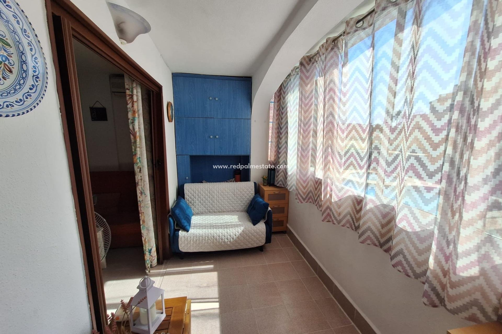 Återförsäljning - Lägenhet -
Torrevieja - Nueva Torrevieja - Aguas Nuevas
