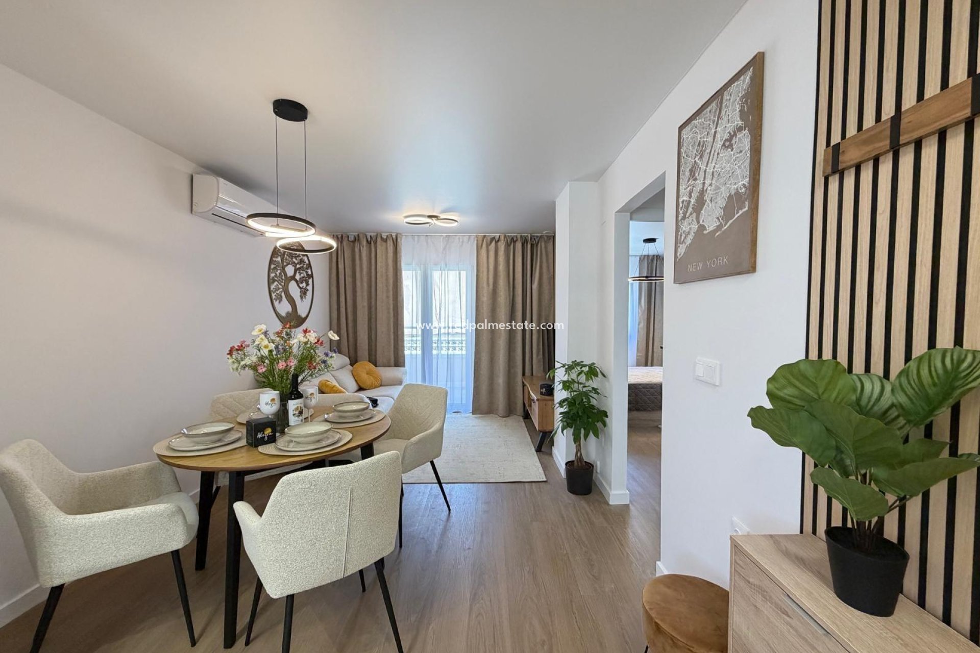 Återförsäljning - Lägenhet -
Torrevieja - Nueva Torrevieja - Aguas Nuevas