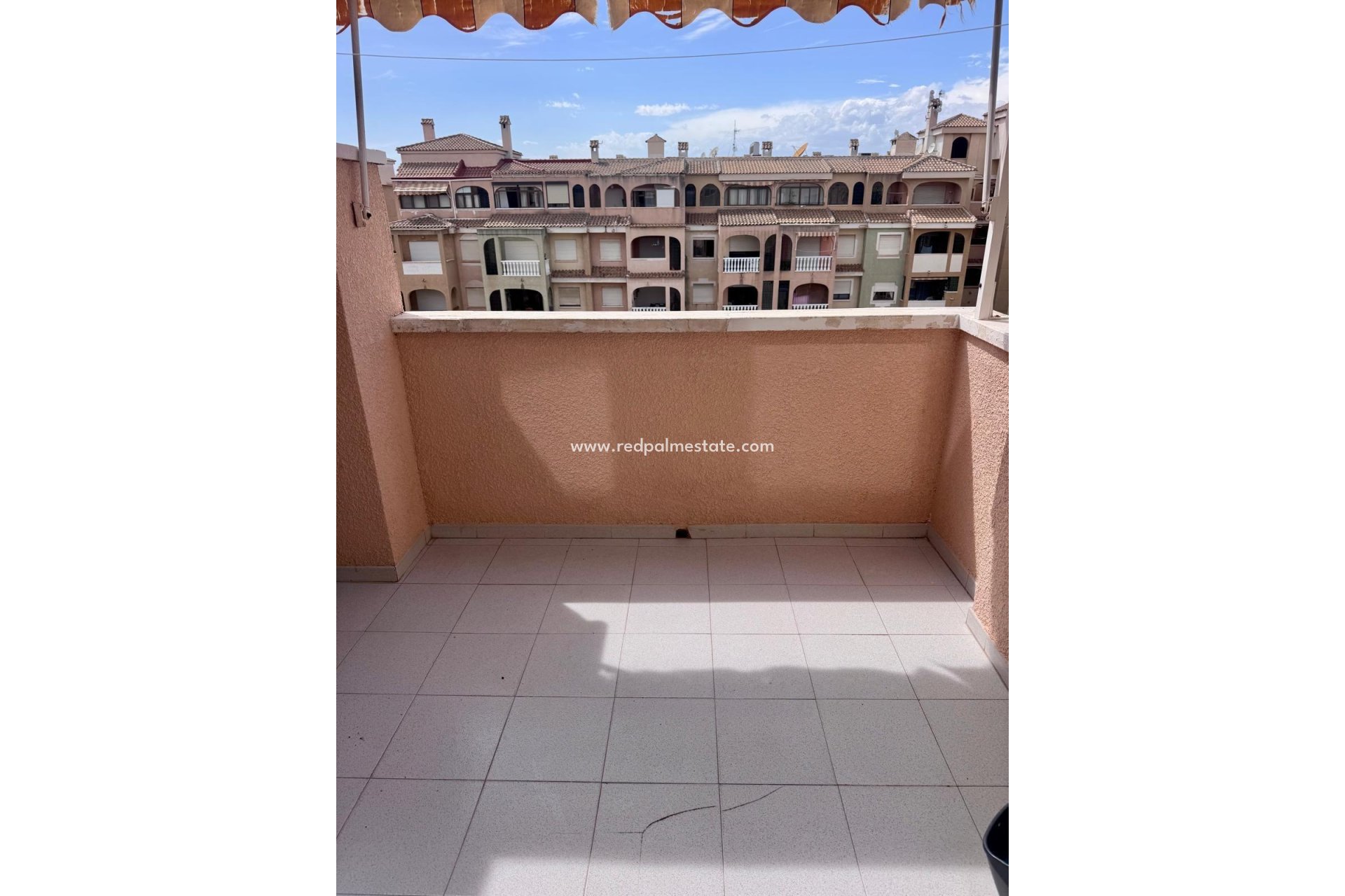 Återförsäljning - Lägenhet -
Torrevieja - PARQUE DE LAS NACIONES