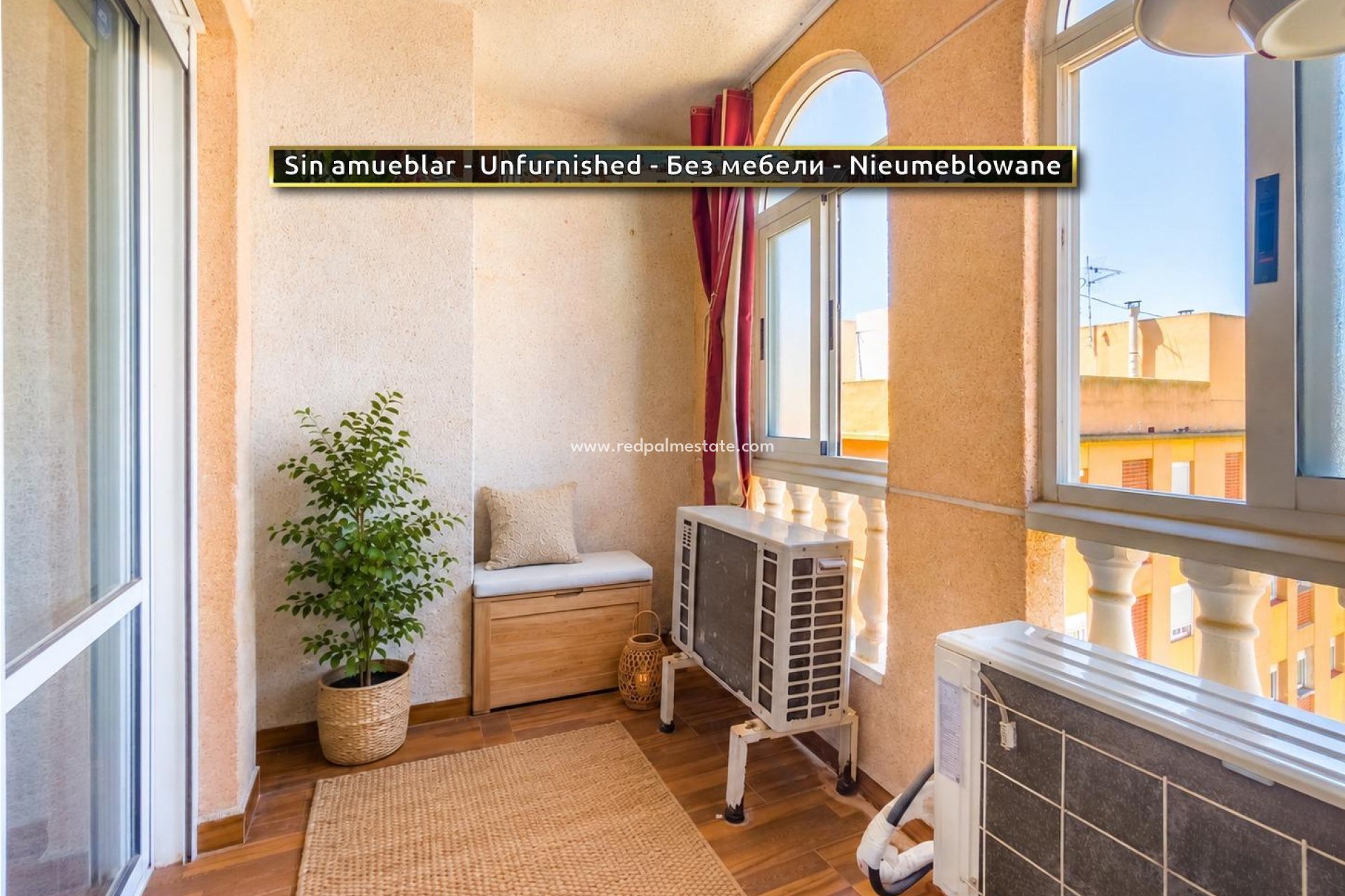 Återförsäljning - Lägenhet -
Torrevieja - PARQUE DE LAS NACIONES