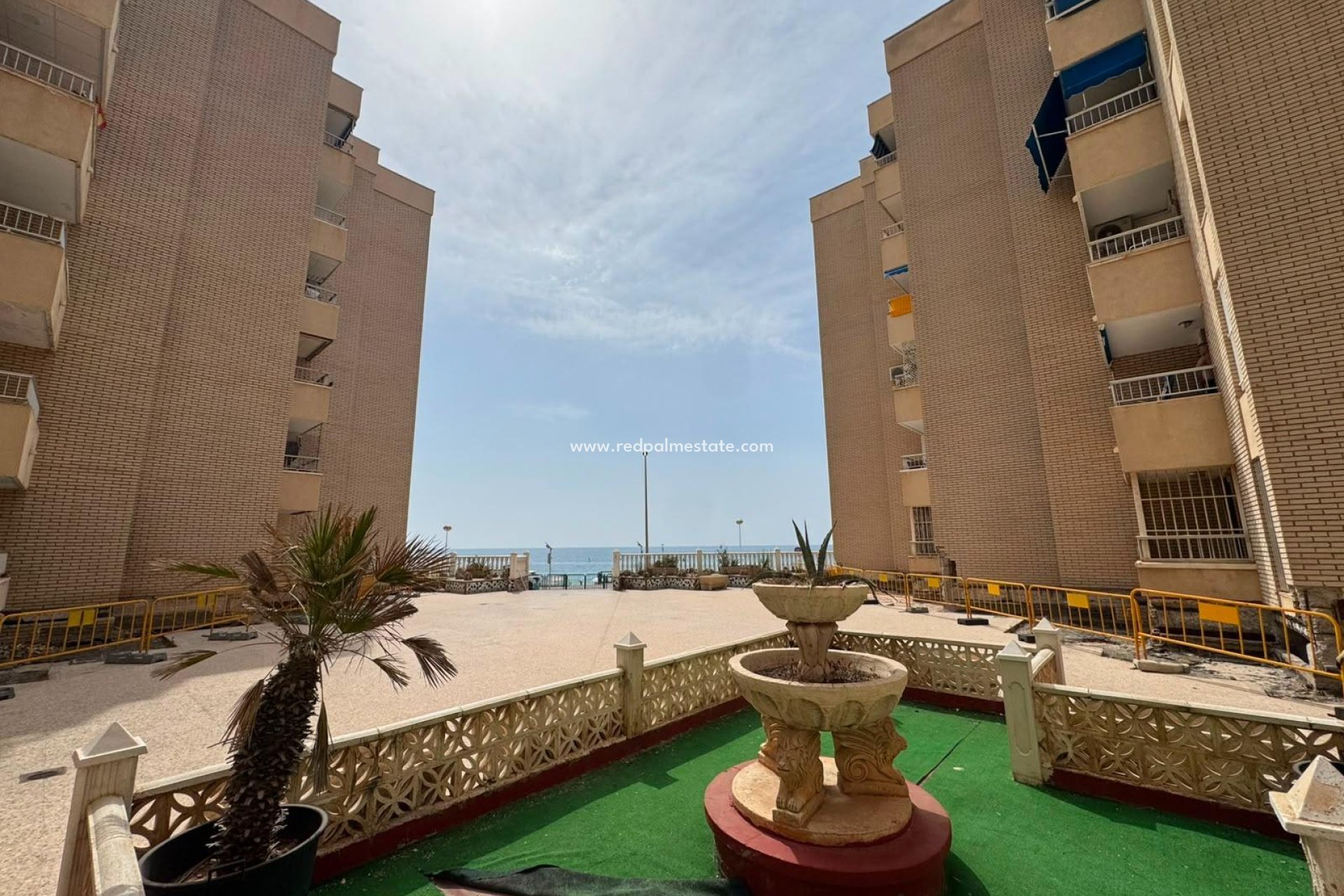 Återförsäljning - Lägenhet -
Torrevieja - Playa de los Locos
