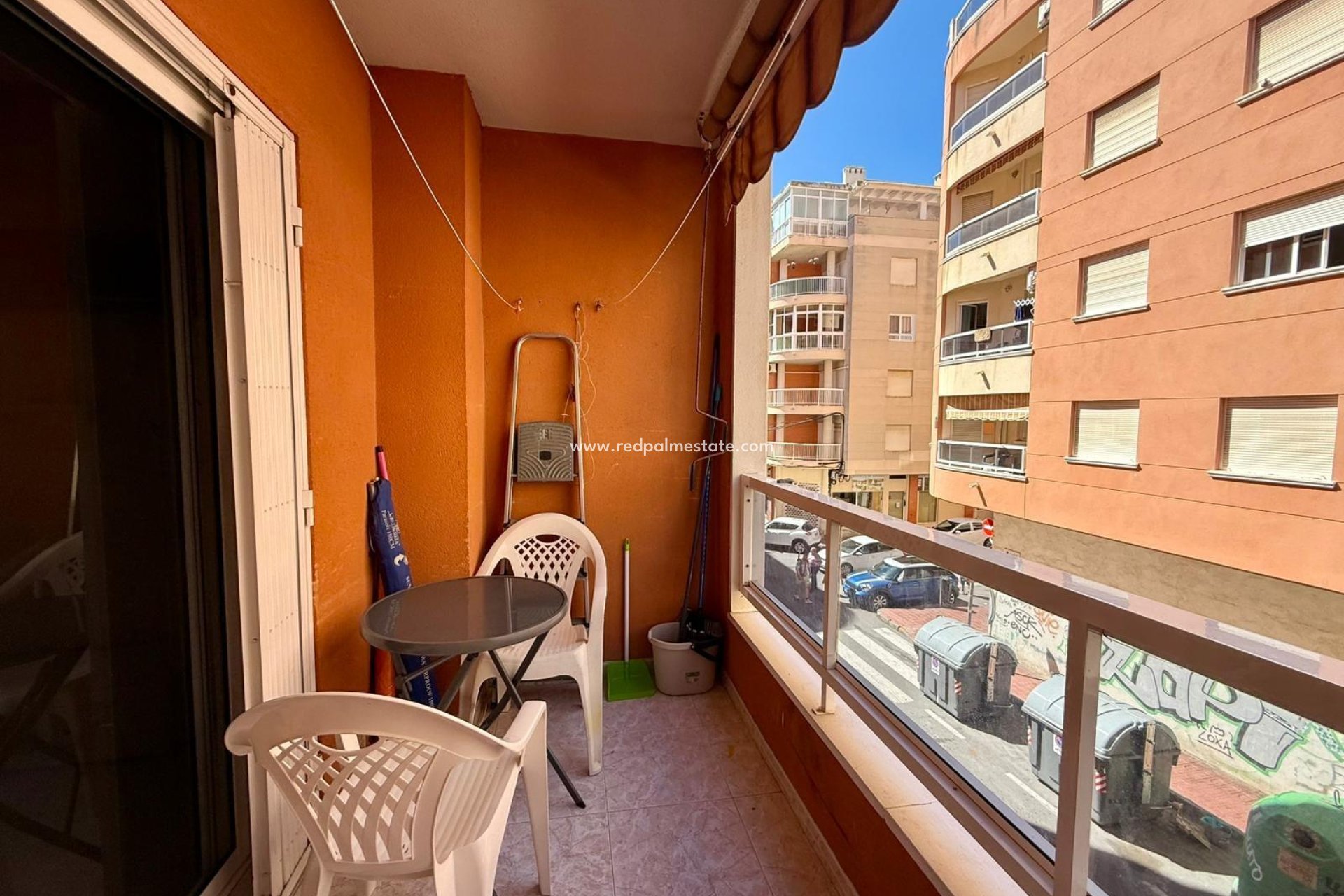 Återförsäljning - Lägenhet -
Torrevieja - Playa de los Locos