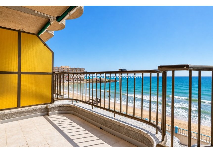 Återförsäljning - Lägenhet -
Torrevieja - Playa de los Locos