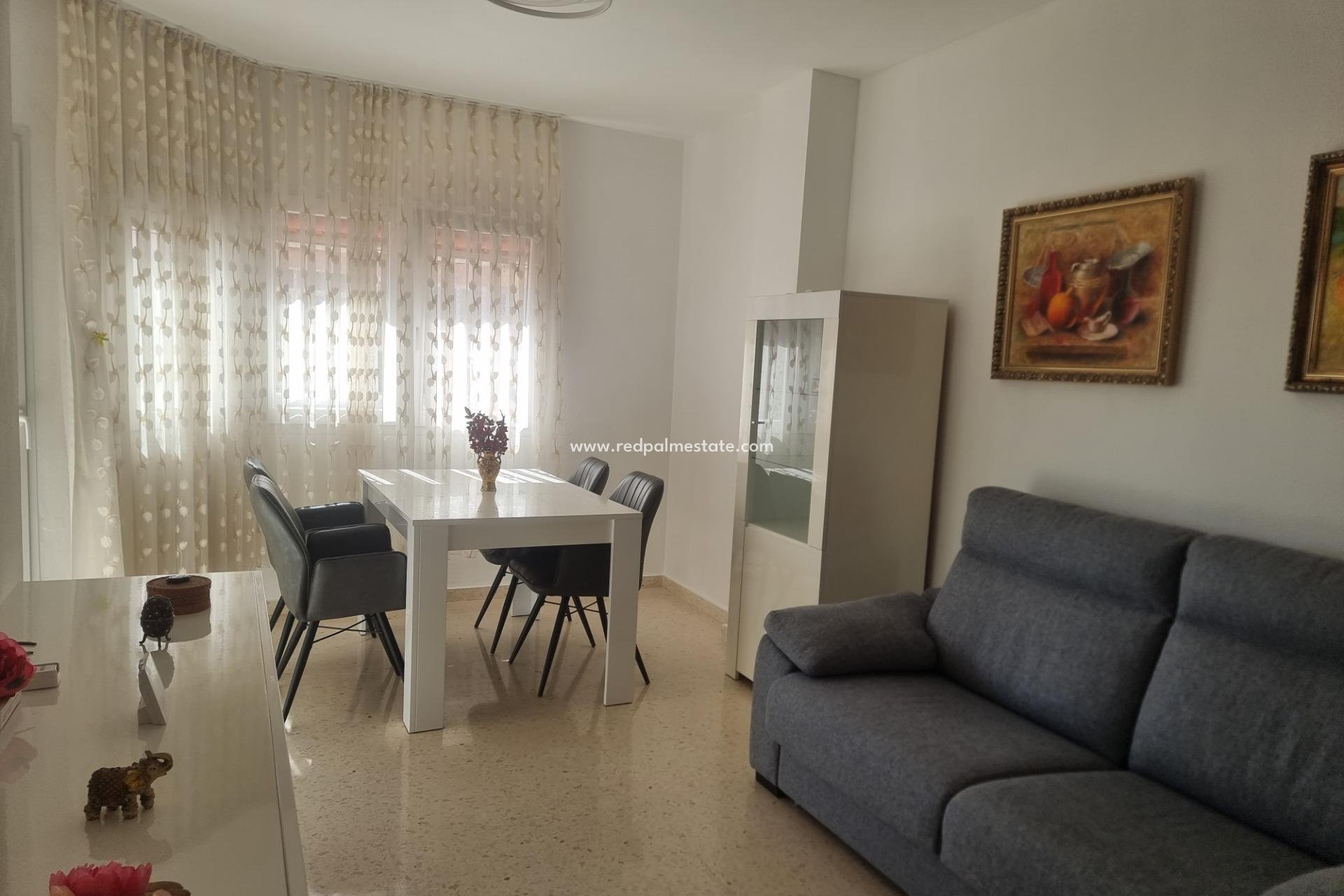 Återförsäljning - Lägenhet -
Torrevieja - Playa de los Locos