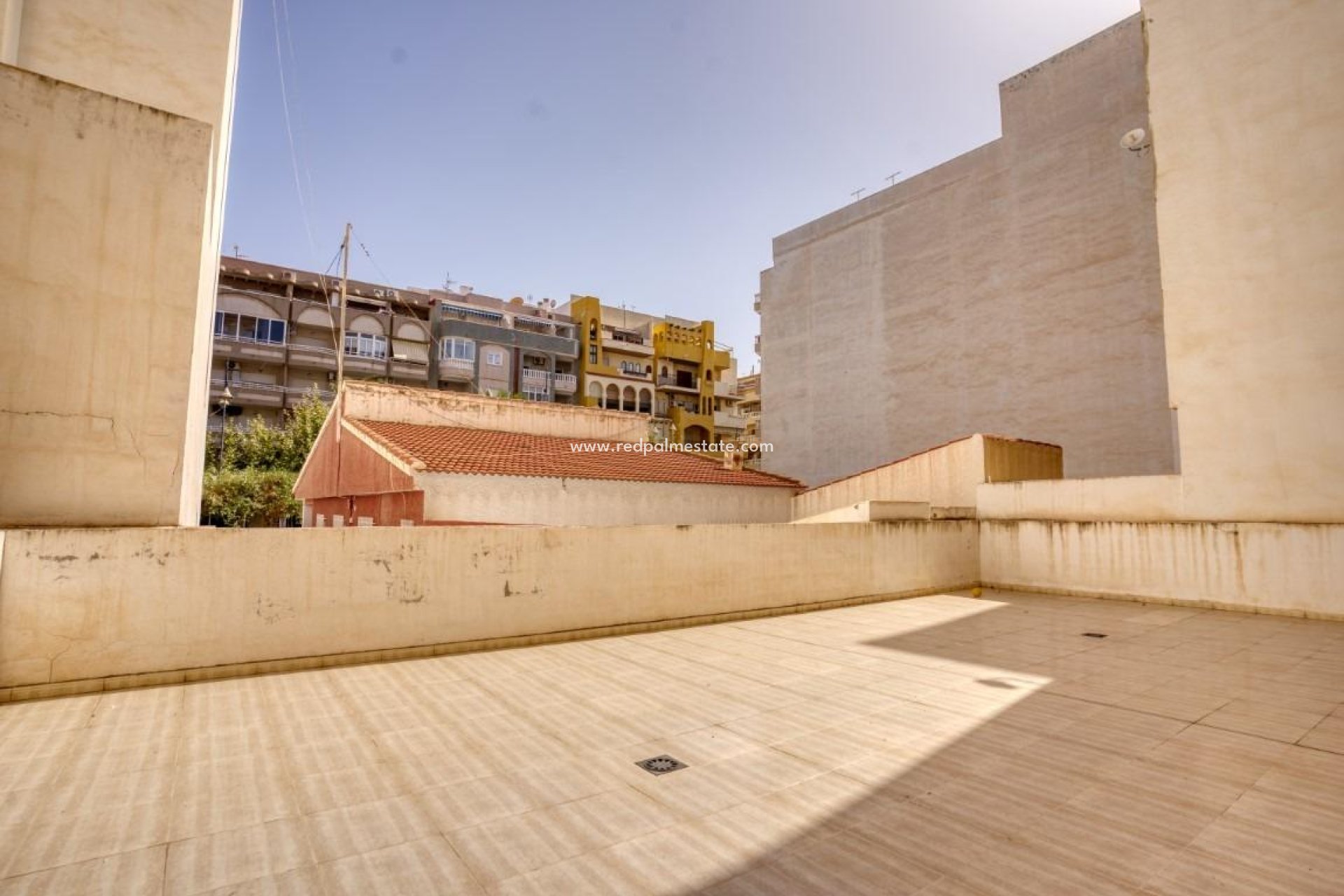 Återförsäljning - Lägenhet -
Torrevieja - Playa de los locos