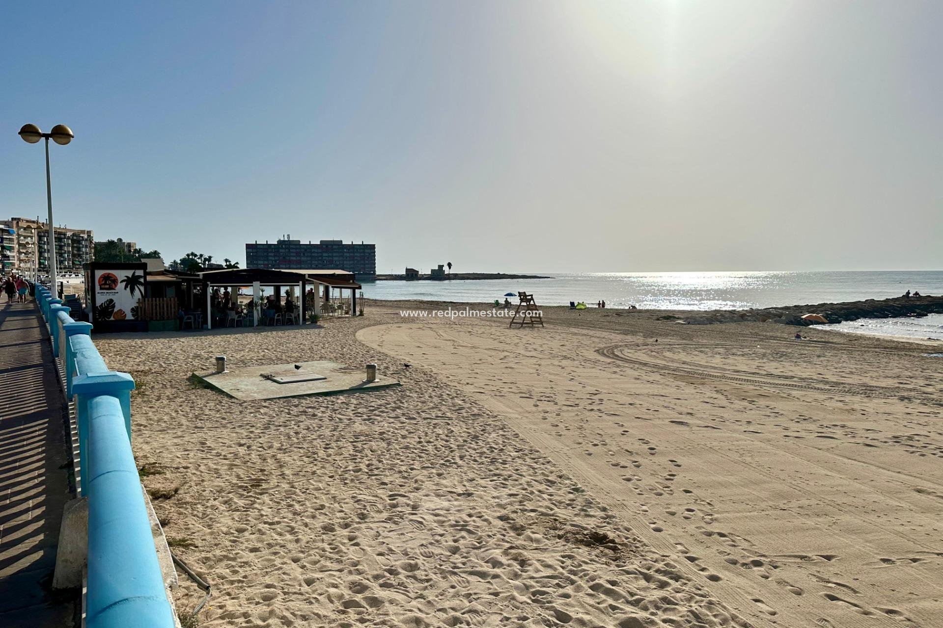 Återförsäljning - Lägenhet -
Torrevieja - Playa de los Locos