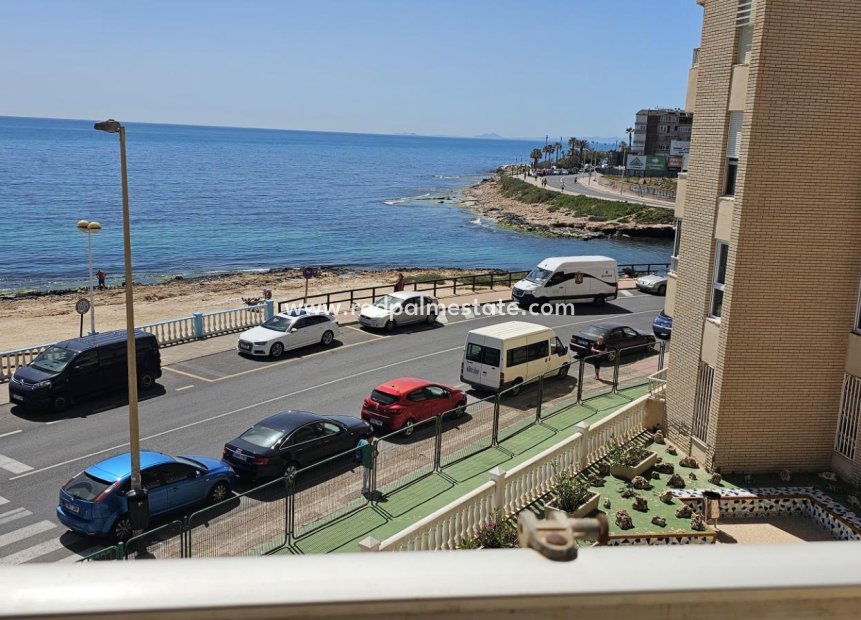 Återförsäljning - Lägenhet -
Torrevieja - Playa de los Locos