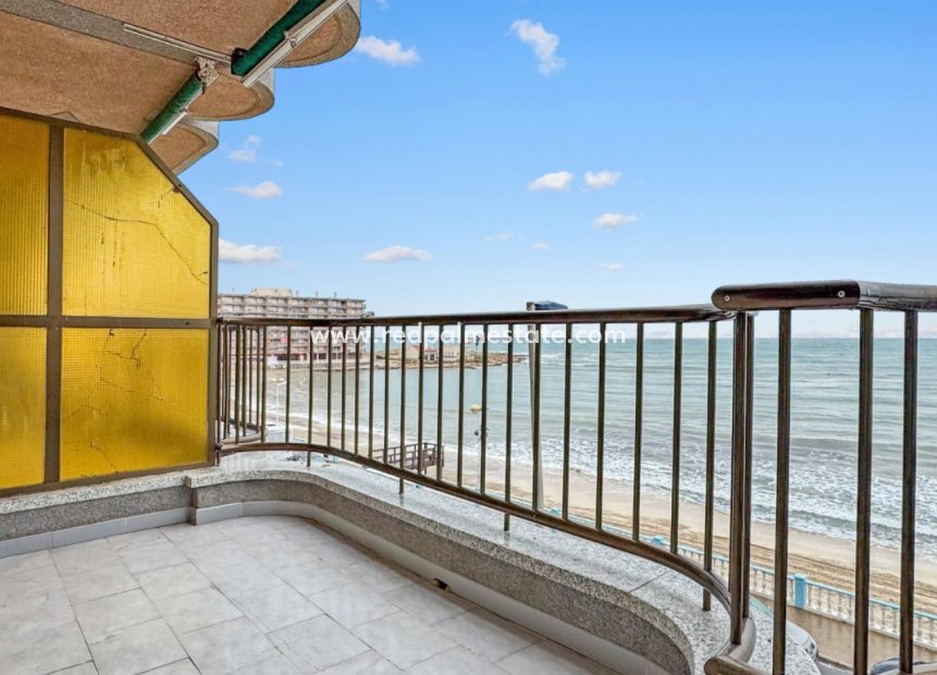 Återförsäljning - Lägenhet -
Torrevieja - Playa de los Locos