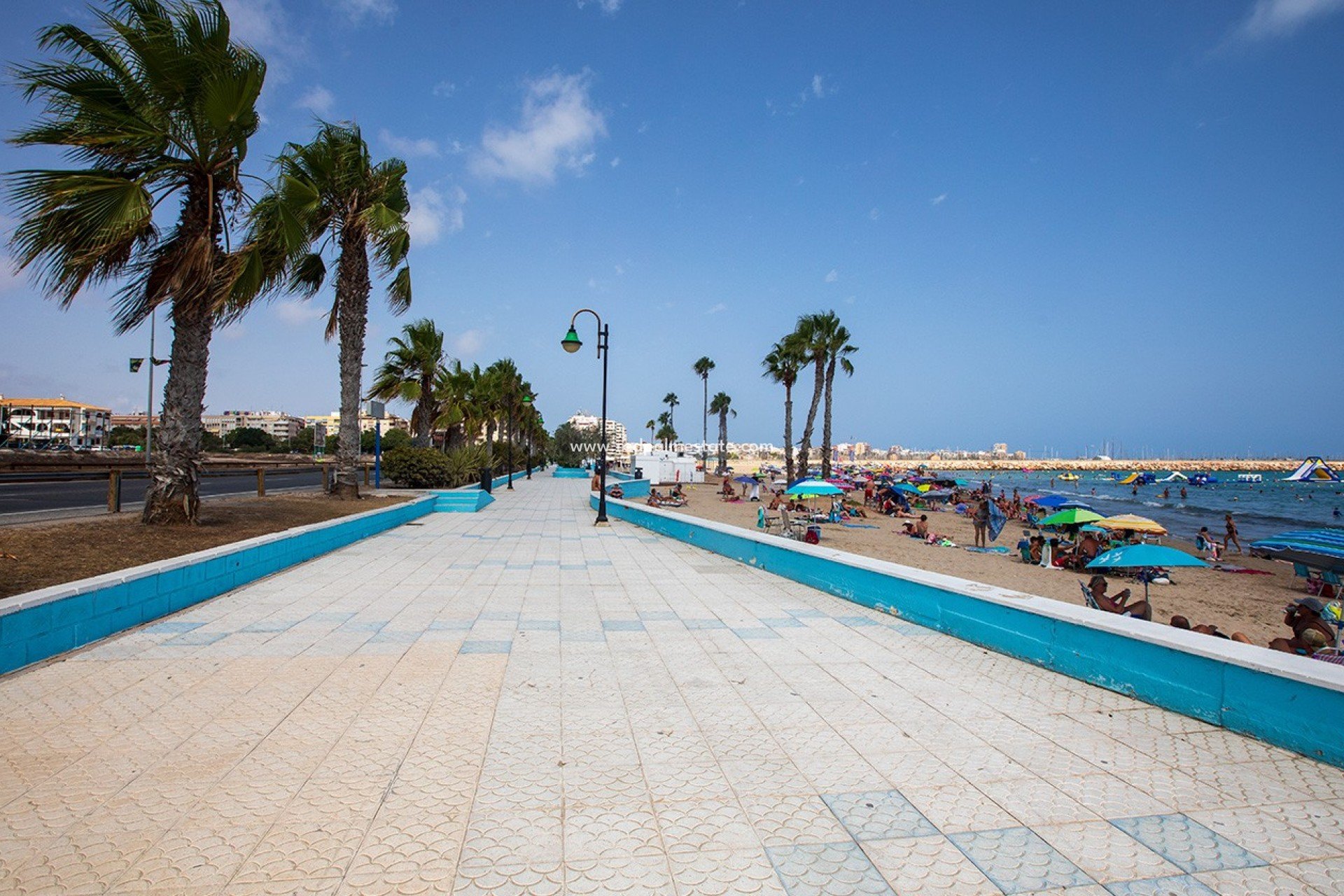 Återförsäljning - Lägenhet -
Torrevieja - Playa de los Naufragos