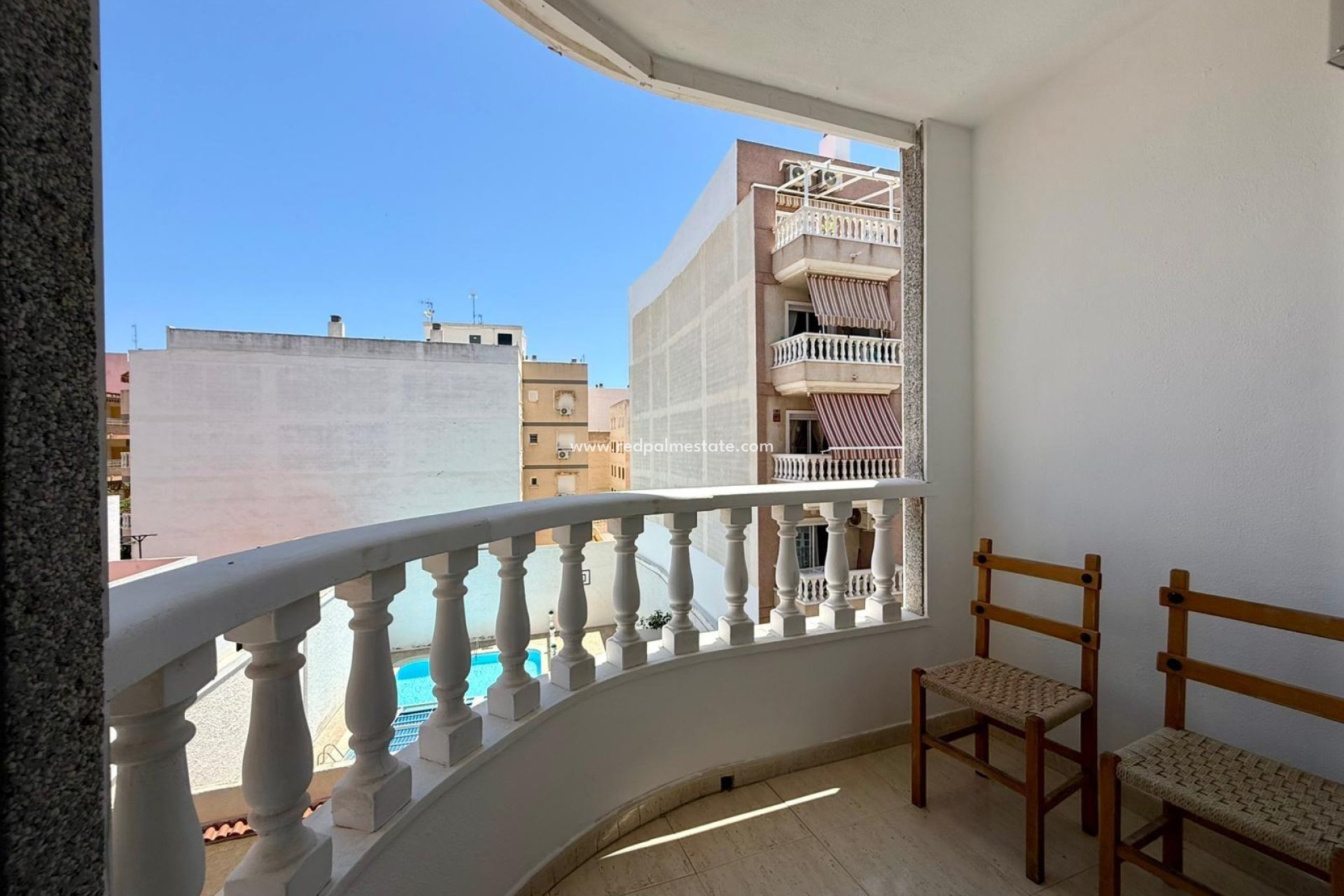 Återförsäljning - Lägenhet -
Torrevieja - Playa del Cura