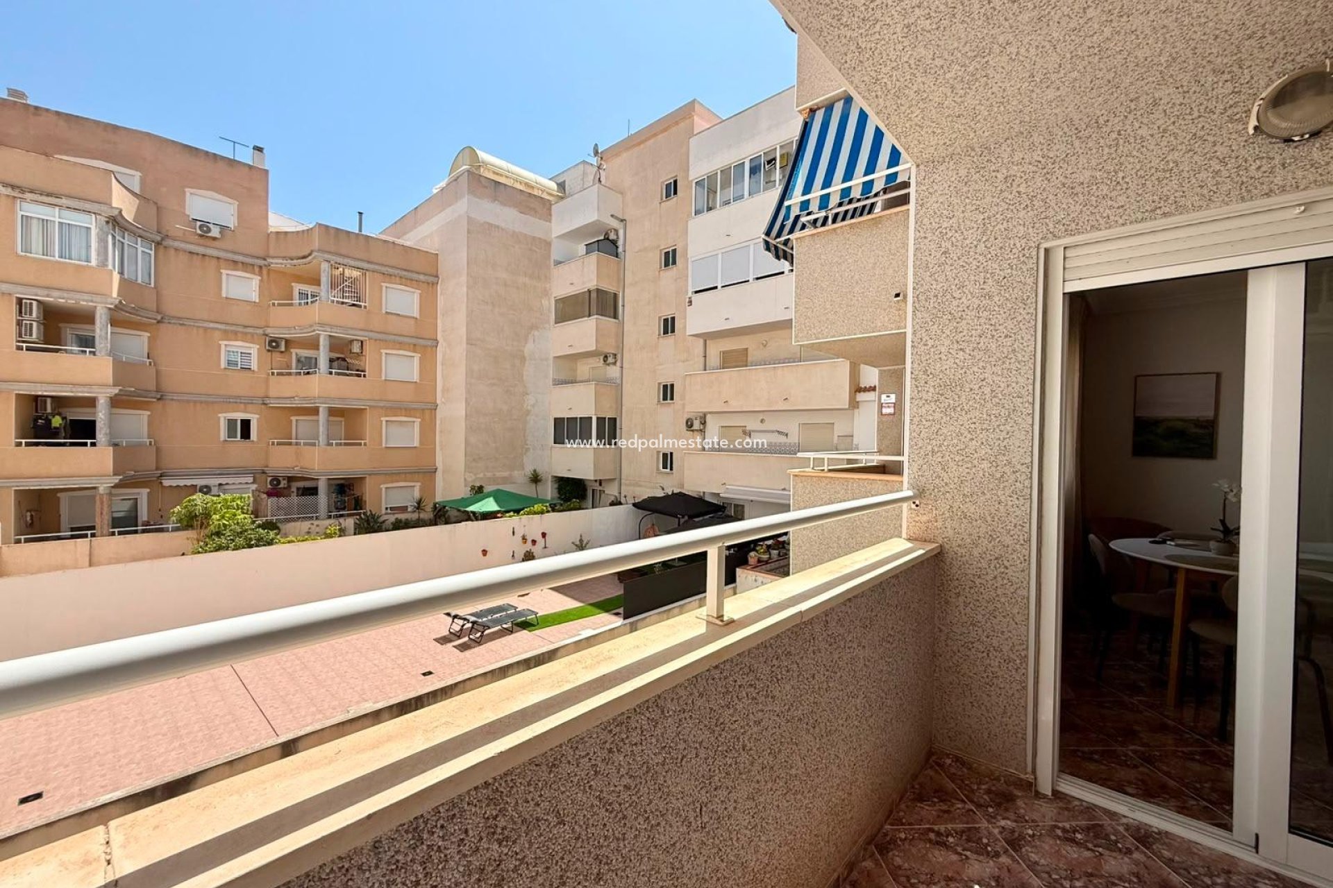 Återförsäljning - Lägenhet -
Torrevieja - Playa del Cura