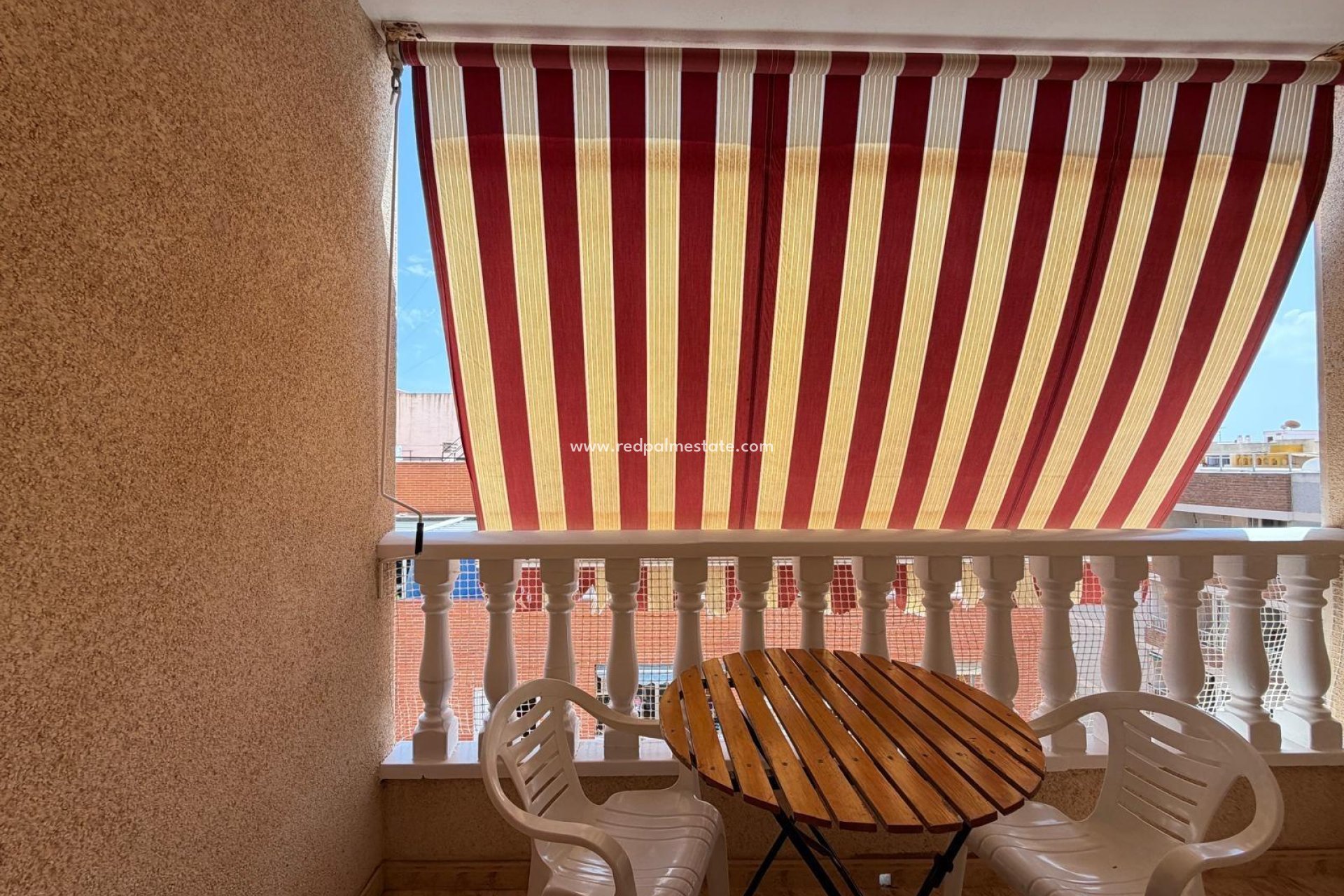 Återförsäljning - Lägenhet -
Torrevieja - Playa del Cura
