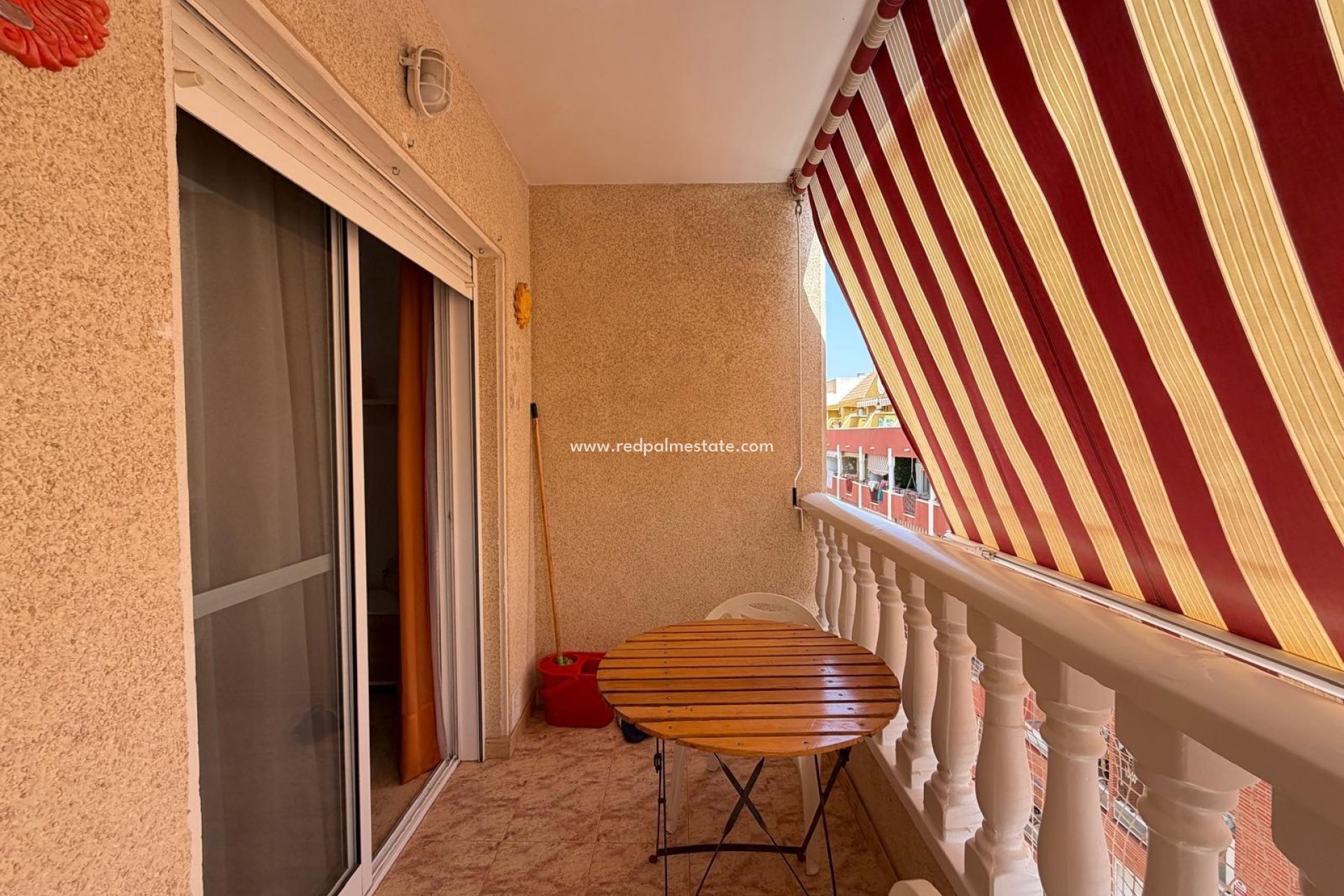 Återförsäljning - Lägenhet -
Torrevieja - Playa del Cura