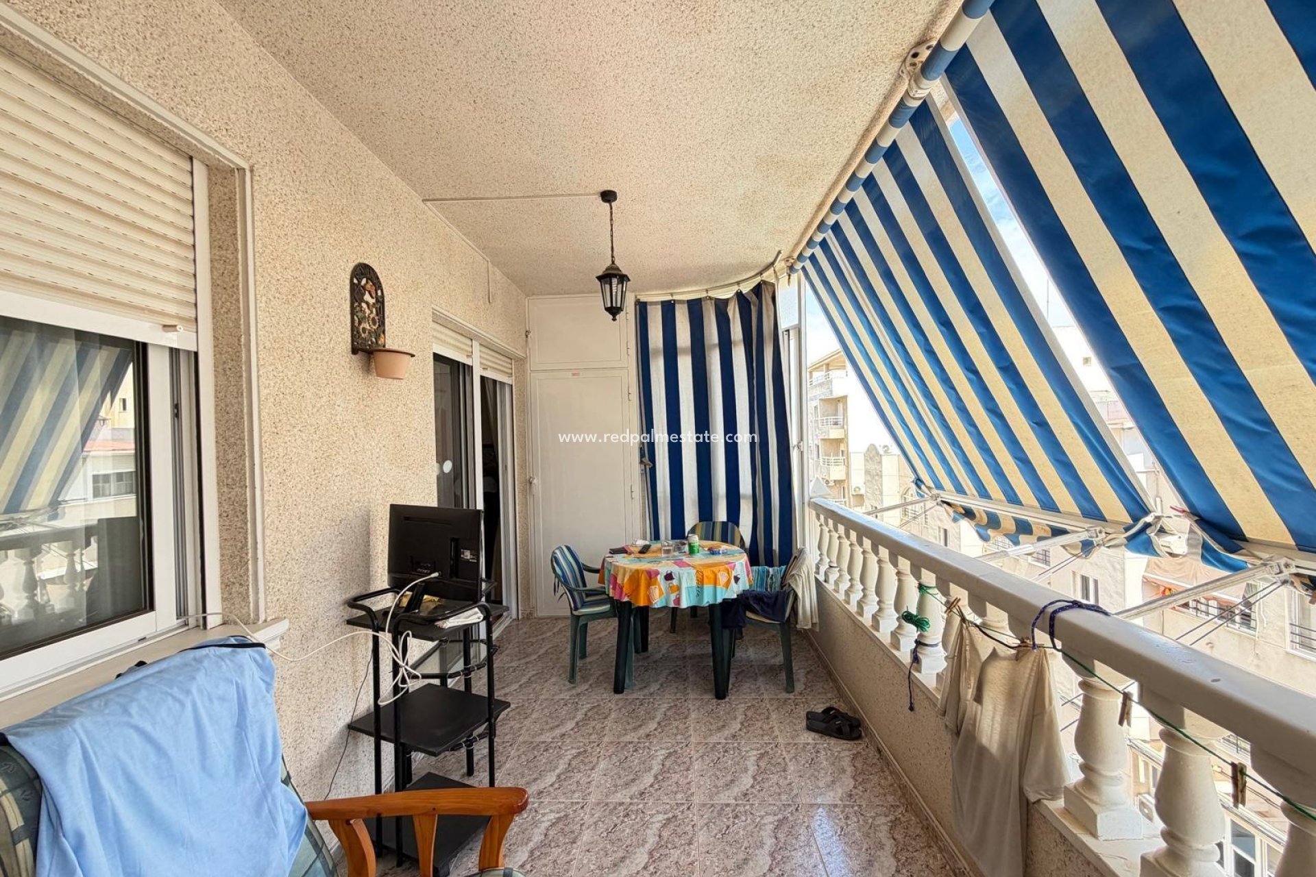 Återförsäljning - Lägenhet -
Torrevieja - Playa del Cura