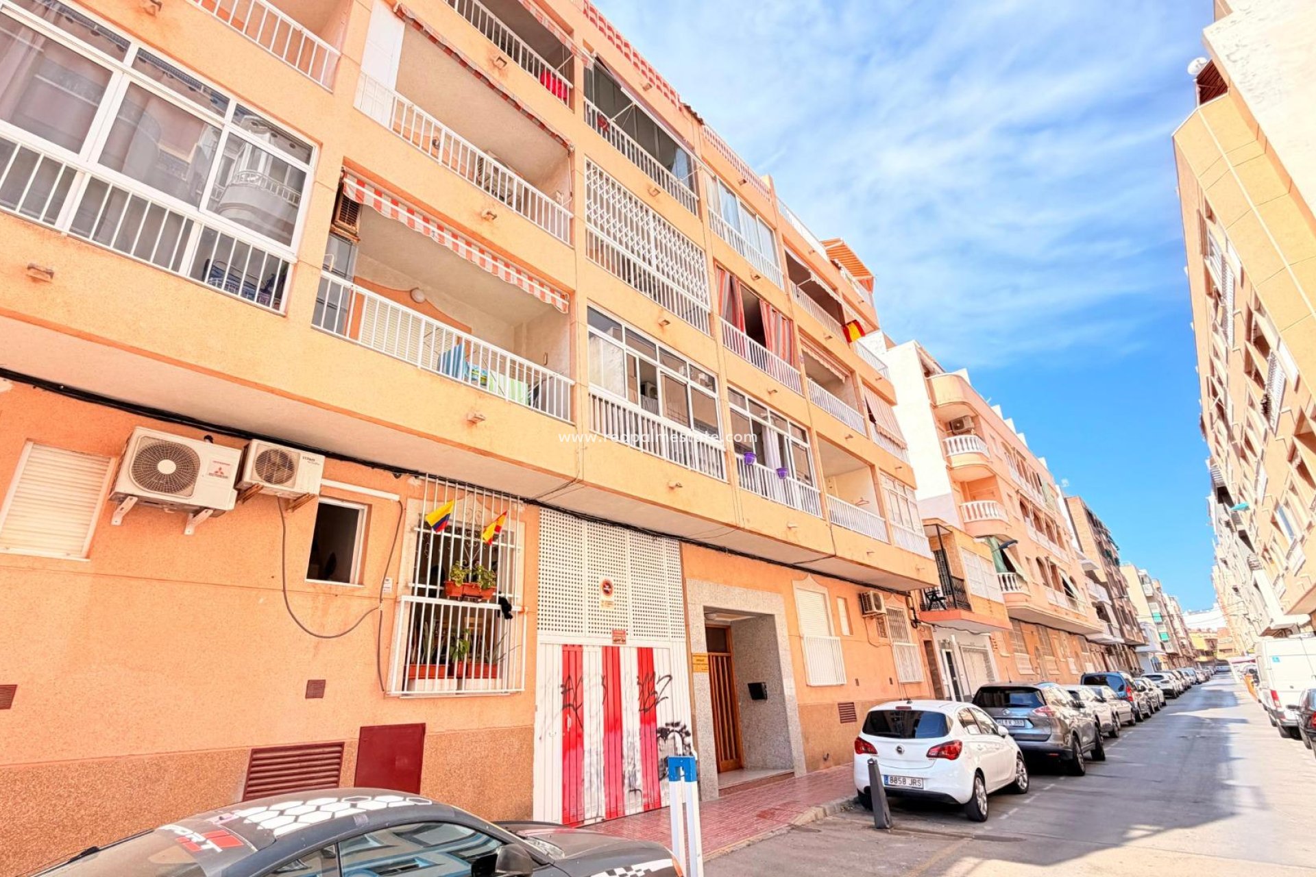 Återförsäljning - Lägenhet -
Torrevieja - Playa del Cura