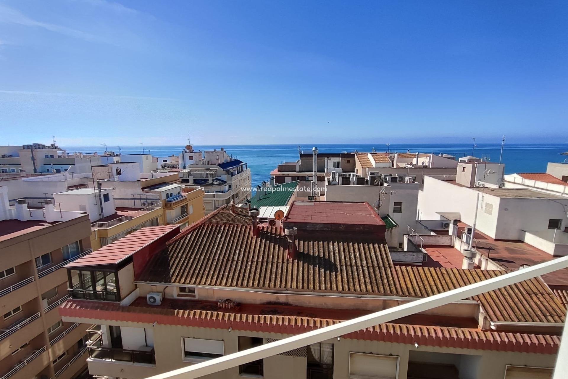 Återförsäljning - Lägenhet -
Torrevieja - Playa del Cura