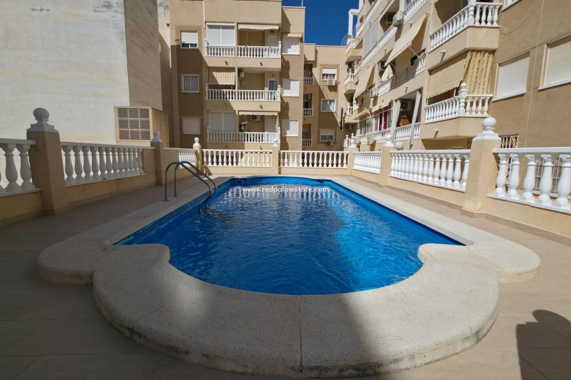Återförsäljning - Lägenhet -
Torrevieja - Playa del Cura
