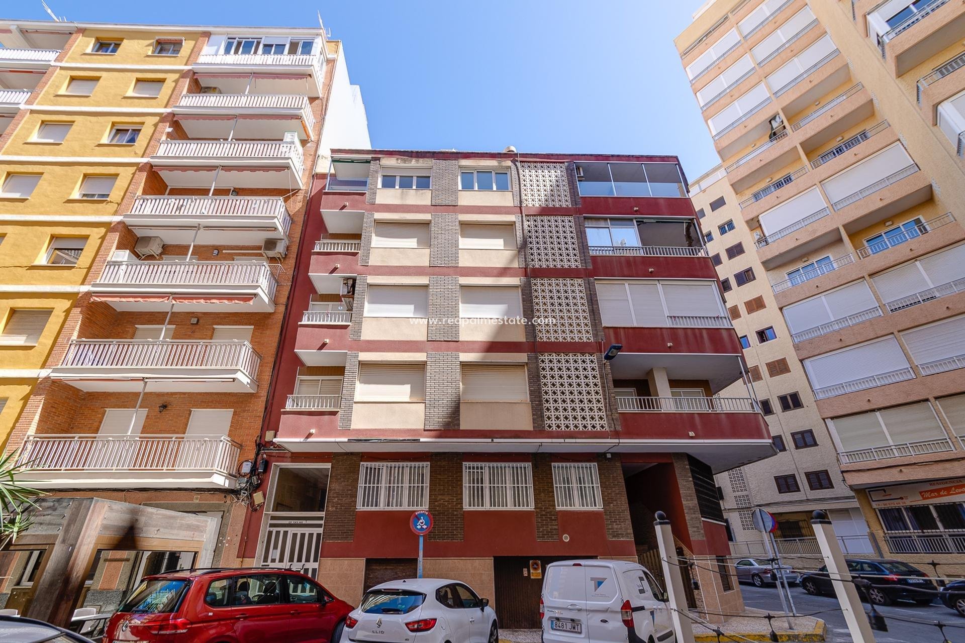 Återförsäljning - Lägenhet -
Torrevieja - Playa del Cura
