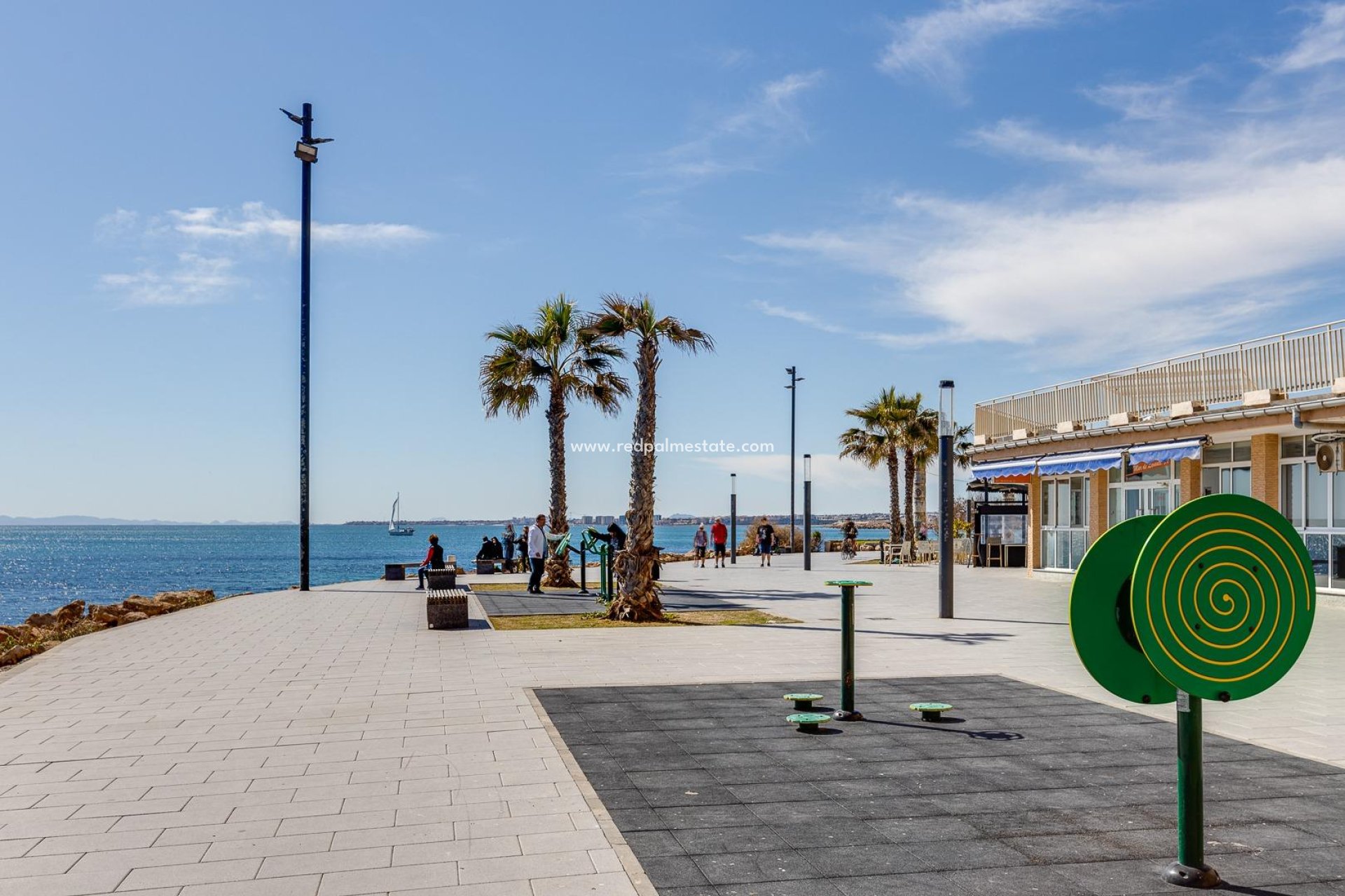 Återförsäljning - Lägenhet -
Torrevieja - Playa del Cura