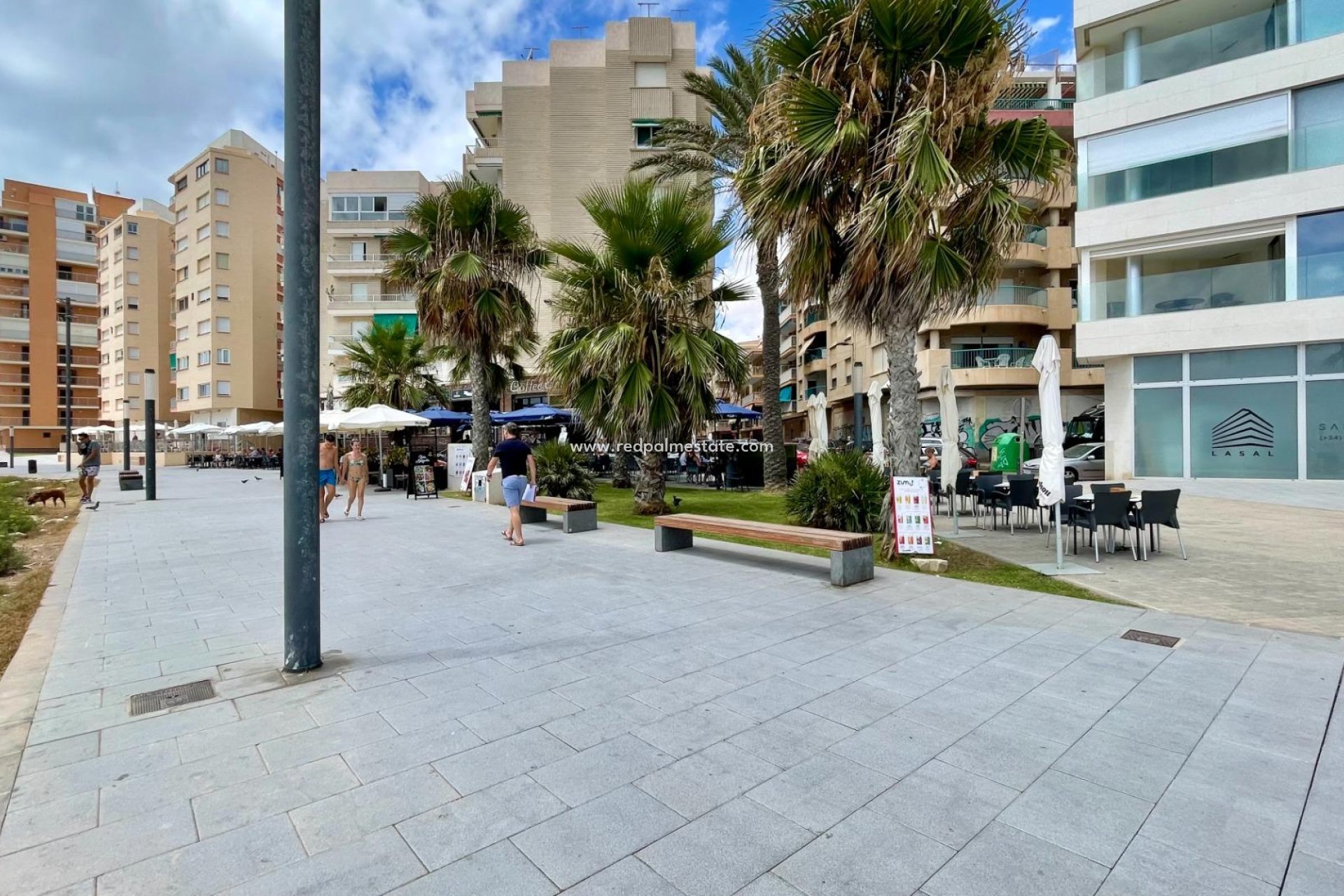 Återförsäljning - Lägenhet -
Torrevieja - Playa del Cura