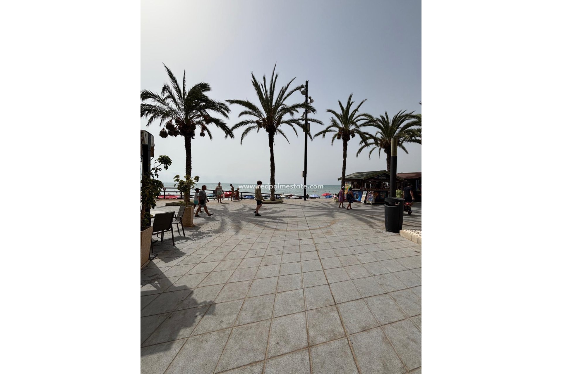 Återförsäljning - Lägenhet -
Torrevieja - Playa del cura