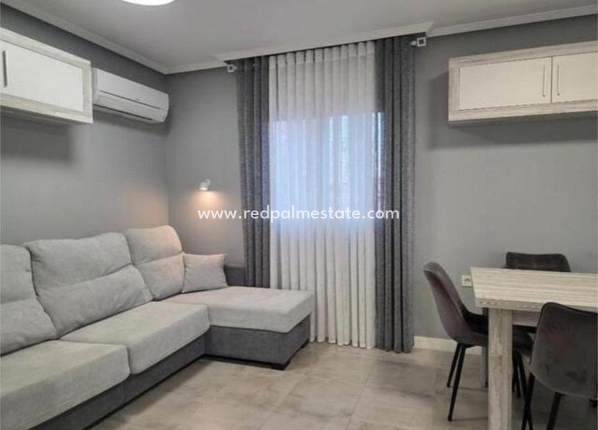 Återförsäljning - Lägenhet -
Torrevieja - Playa del cura