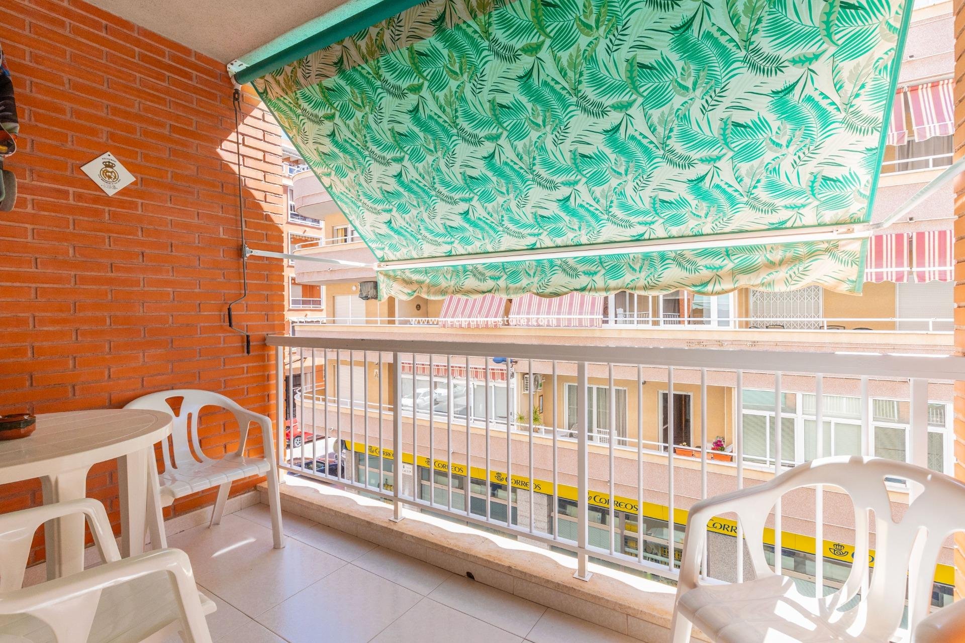 Återförsäljning - Lägenhet -
Torrevieja - Playa del Cura