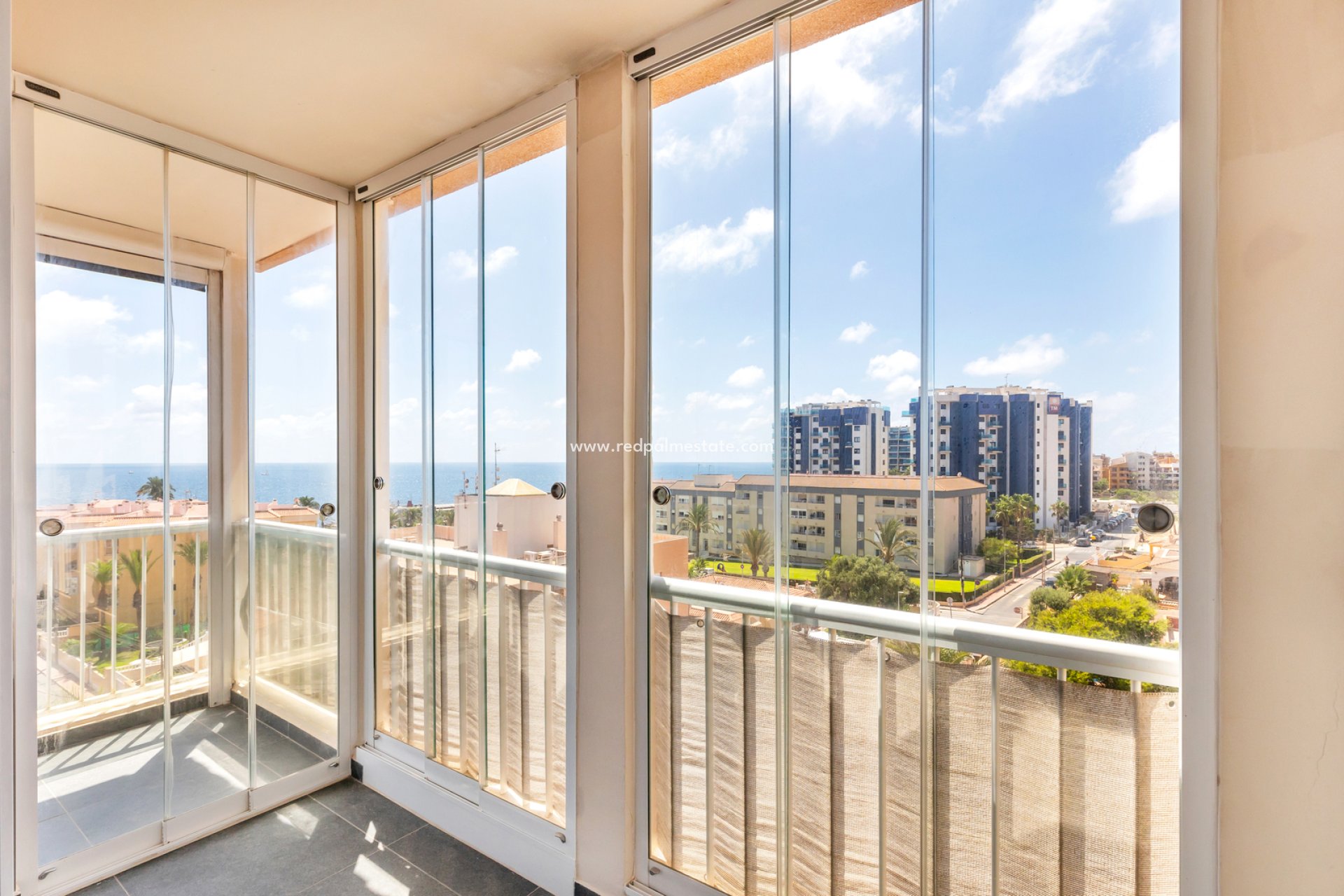 Återförsäljning - Lägenhet -
Torrevieja - Punta Prima Torrevieja