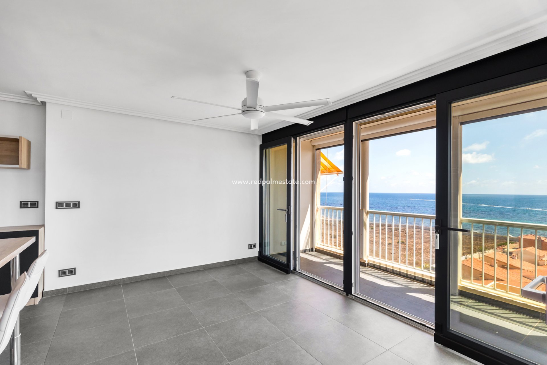 Återförsäljning - Lägenhet -
Torrevieja - Punta Prima Torrevieja