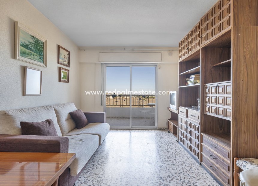 Återförsäljning - Lägenhet -
Torrevieja - Punta Prima Torrevieja