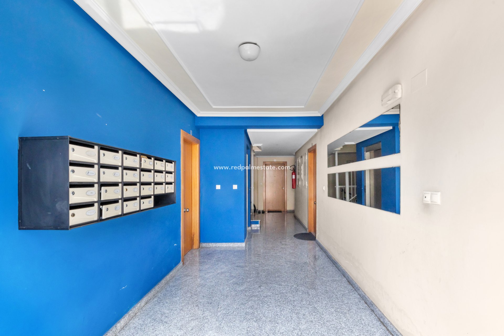 Återförsäljning - Lägenhet -
Torrevieja - Punta Prima Torrevieja