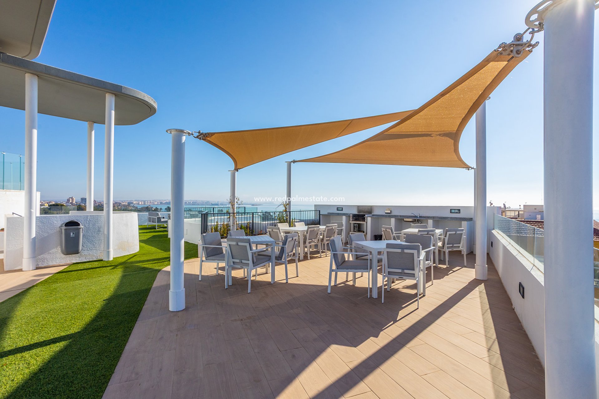 Återförsäljning - Lägenhet -
Torrevieja - Punta Prima Torrevieja