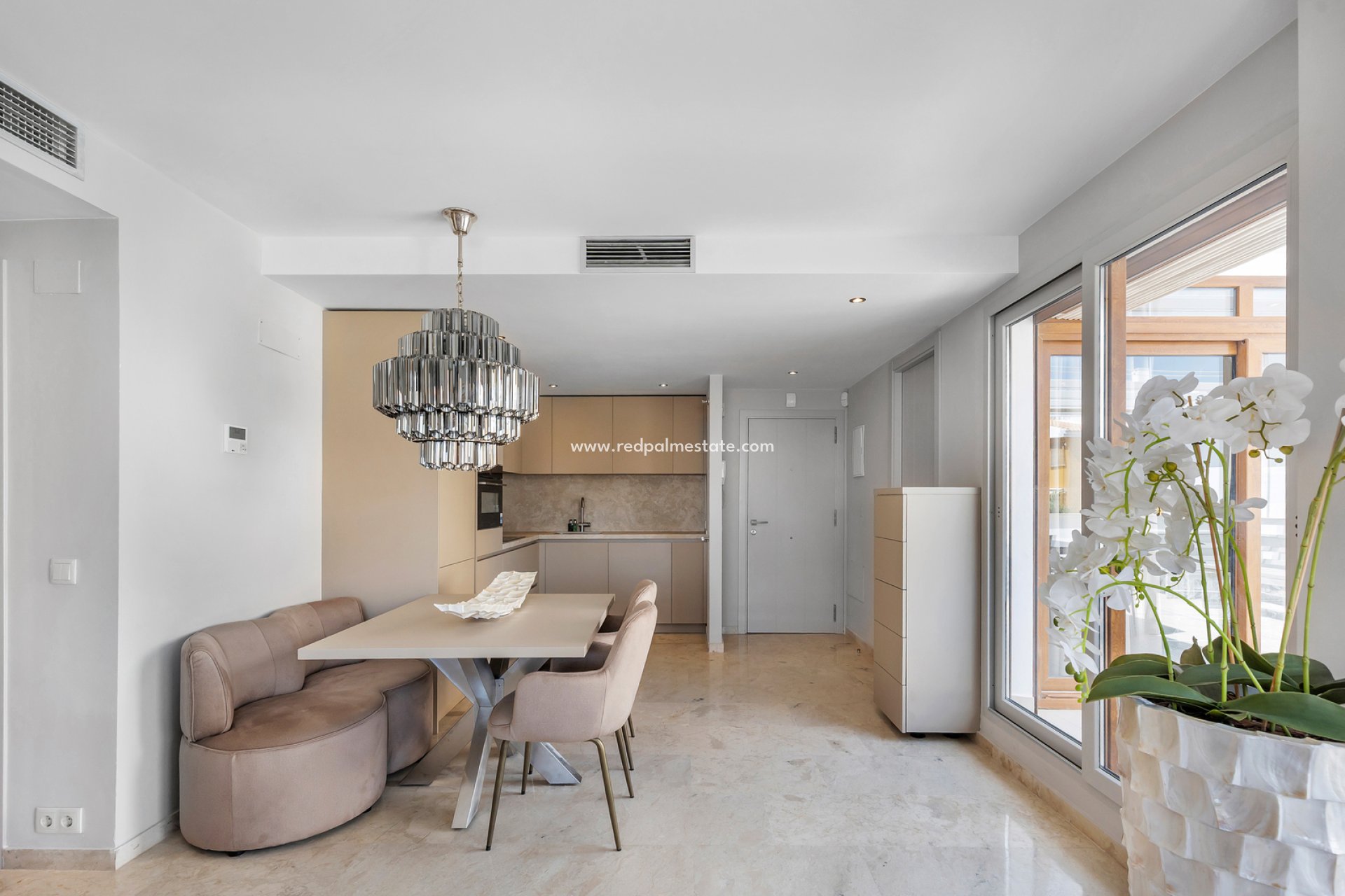 Återförsäljning - Lägenhet -
Torrevieja - Punta prima
