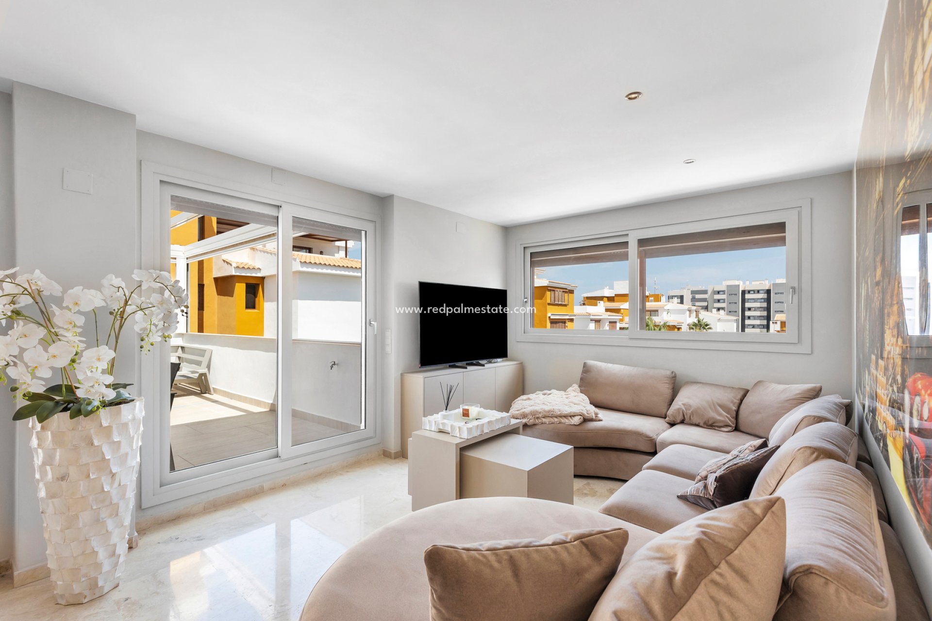 Återförsäljning - Lägenhet -
Torrevieja - Punta prima