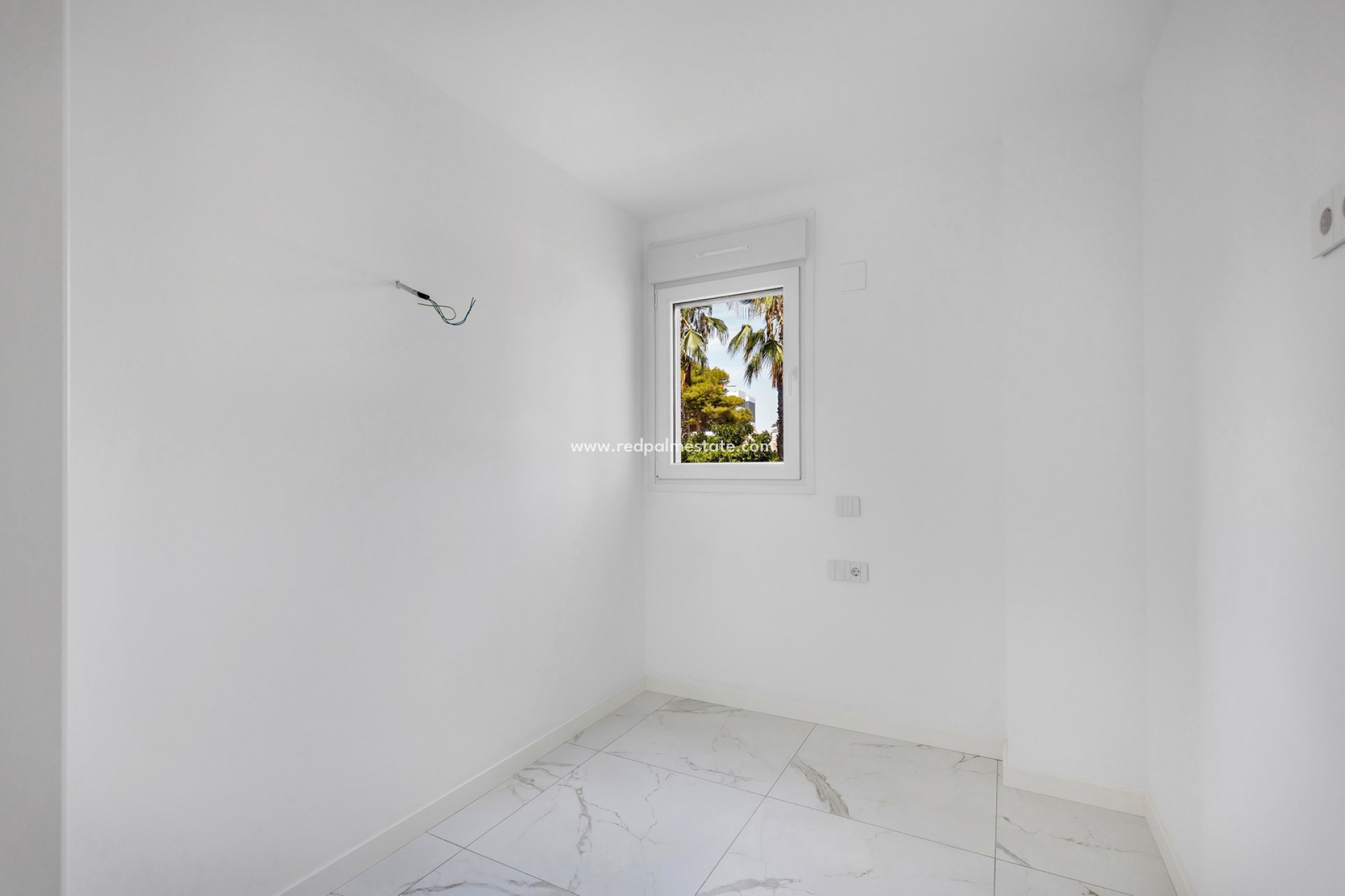 Återförsäljning - Lägenhet -
Torrevieja - Punta prima