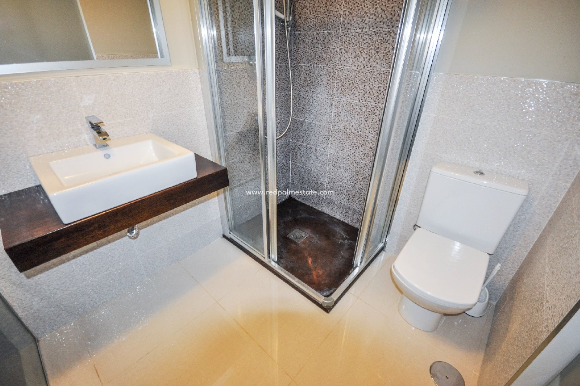 Återförsäljning - Lägenhet -
Torrevieja - Punta prima