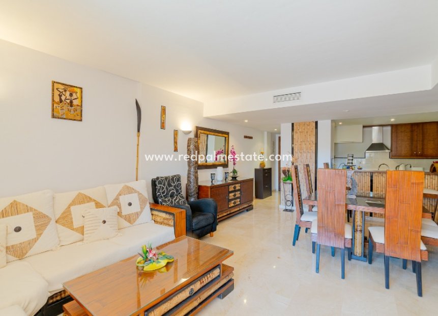 Återförsäljning - Lägenhet -
Torrevieja - Punta prima