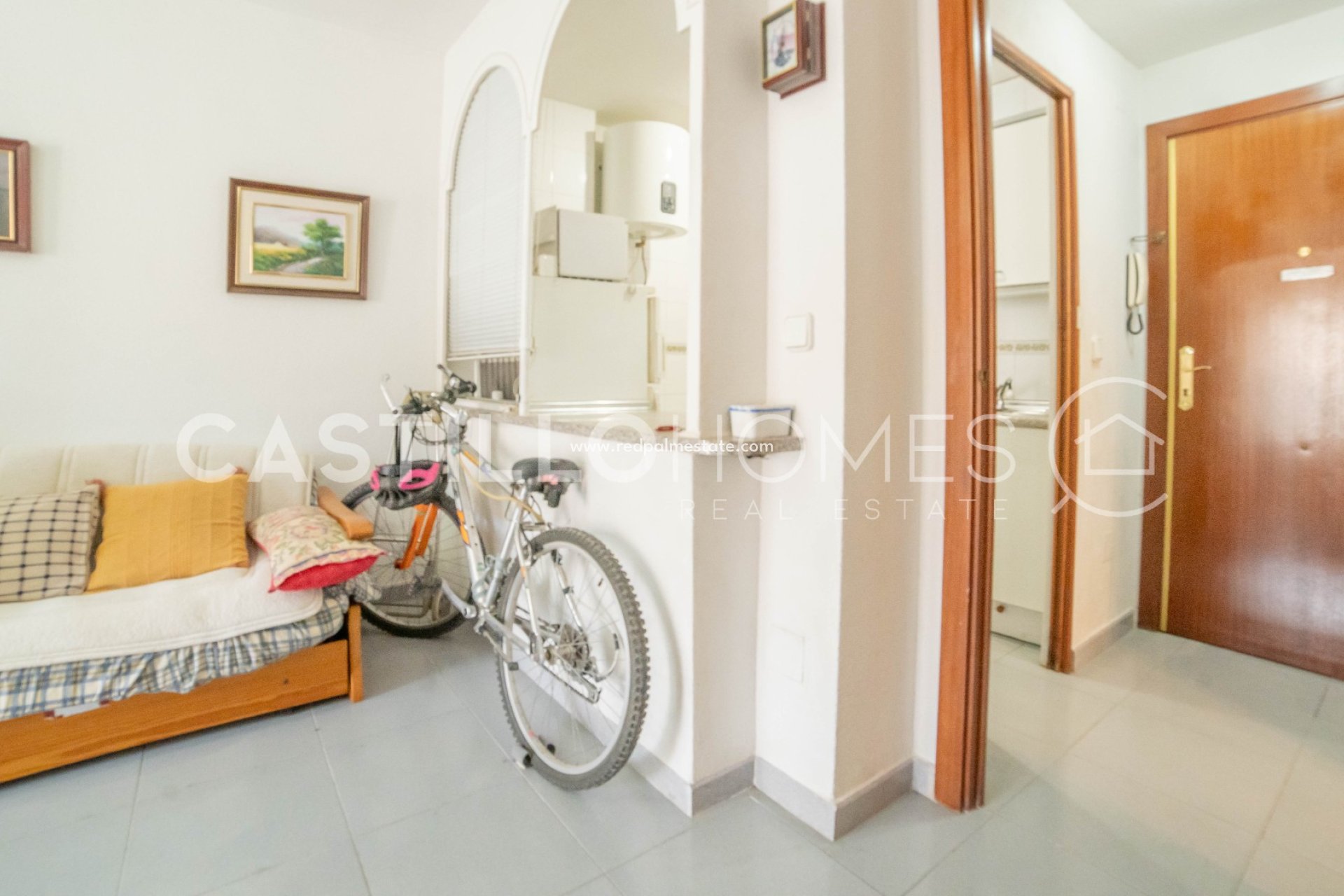 Återförsäljning - Lägenhet -
Torrevieja - Punta prima