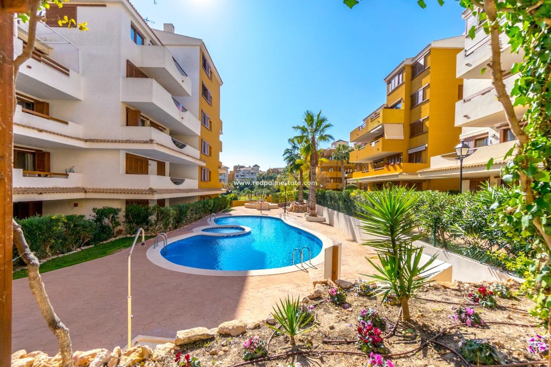 Återförsäljning - Lägenhet -
Torrevieja - Punta prima