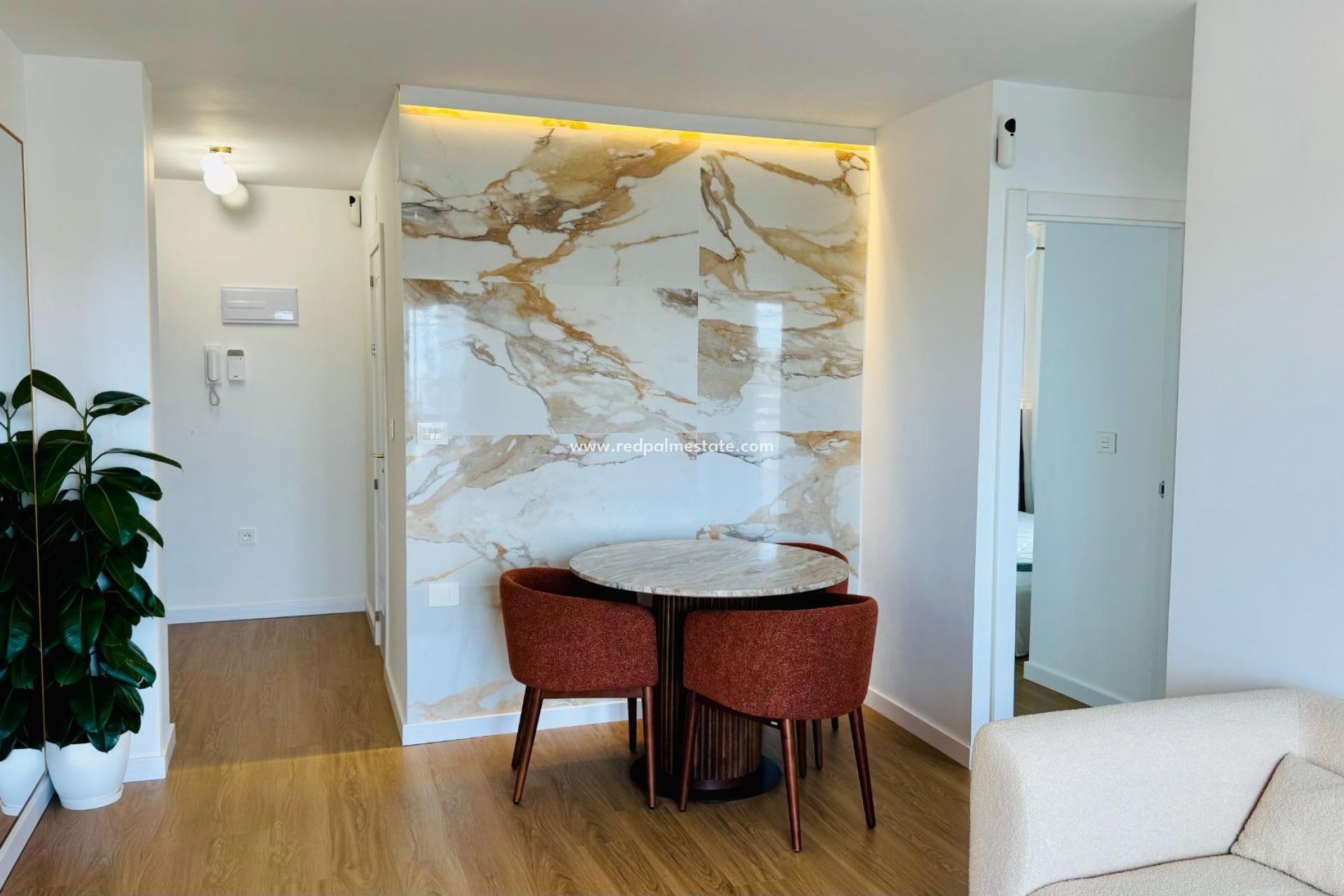Återförsäljning - Lägenhet -
Torrevieja - Punta prima