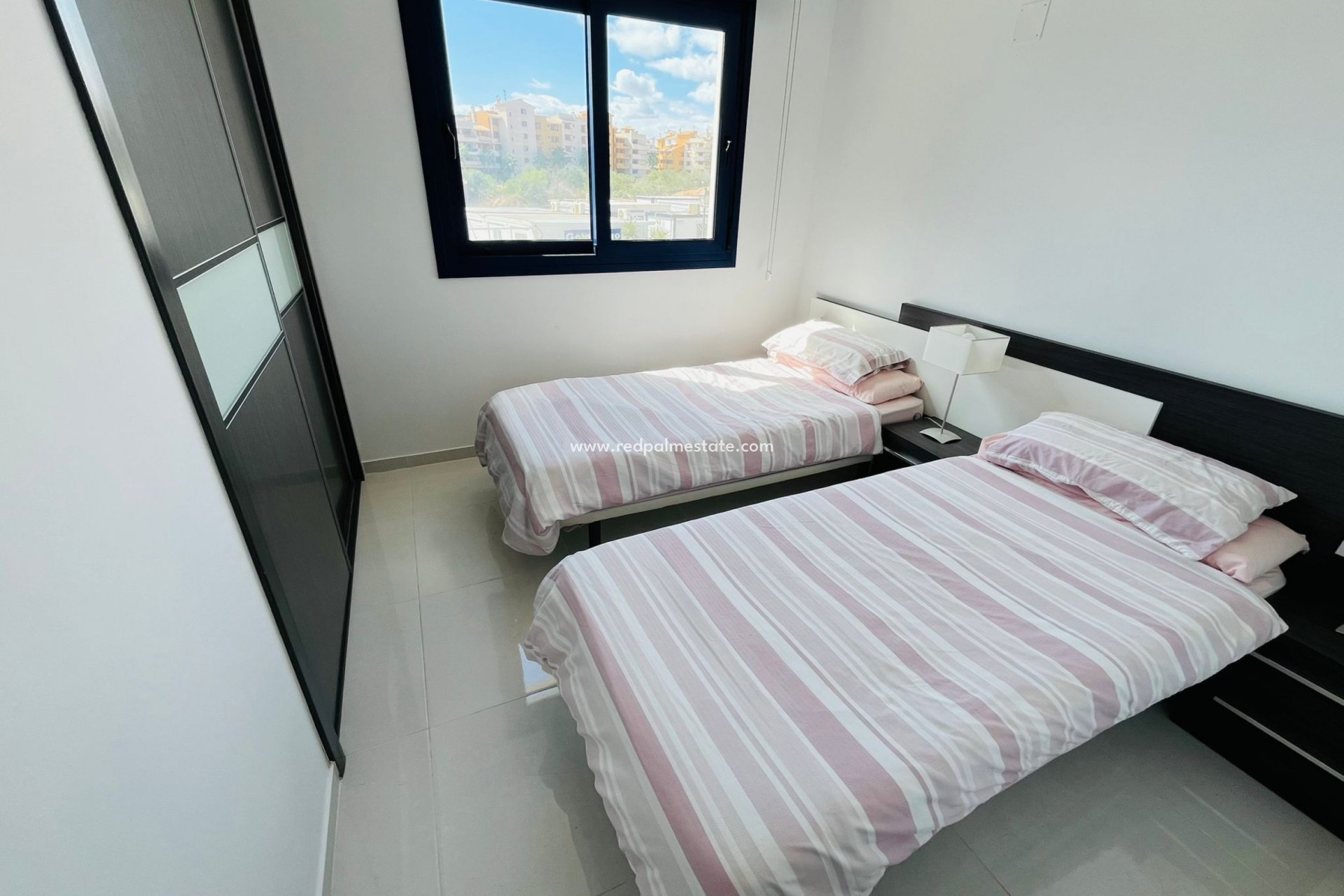 Återförsäljning - Lägenhet -
Torrevieja - Punta prima