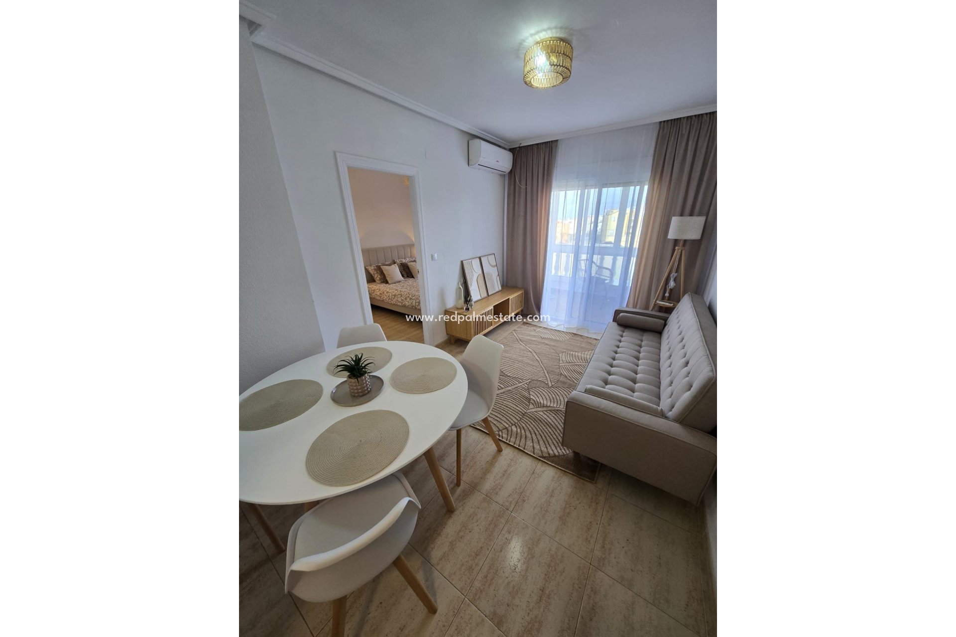 Återförsäljning - Lägenhet -
Torrevieja - Torreblanca