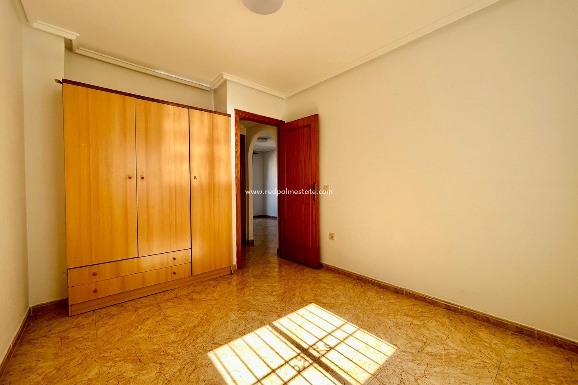 Återförsäljning - Lägenhet -
Torrevieja - Torrevieja Centro