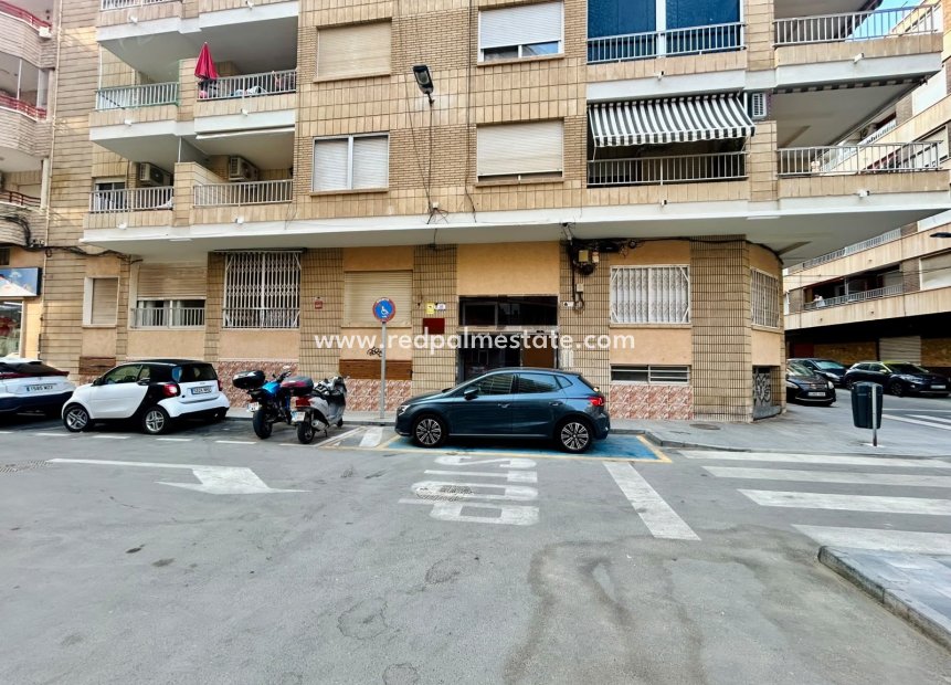 Återförsäljning - Lägenhet -
Torrevieja - Torrevieja Centro