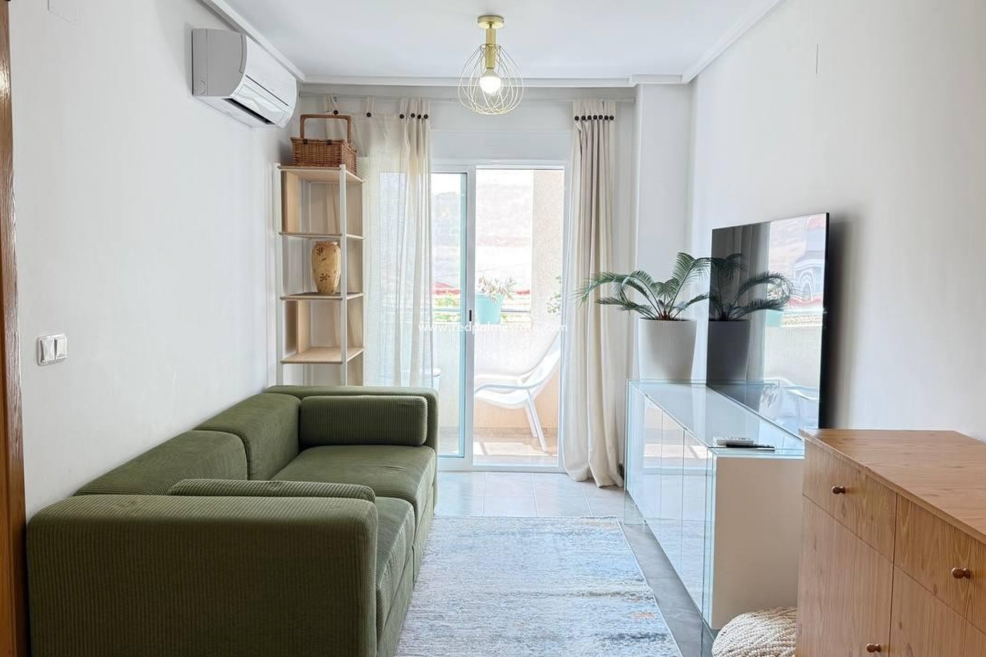 Återförsäljning - Lägenhet -
Torrevieja - Torrevieja Centro