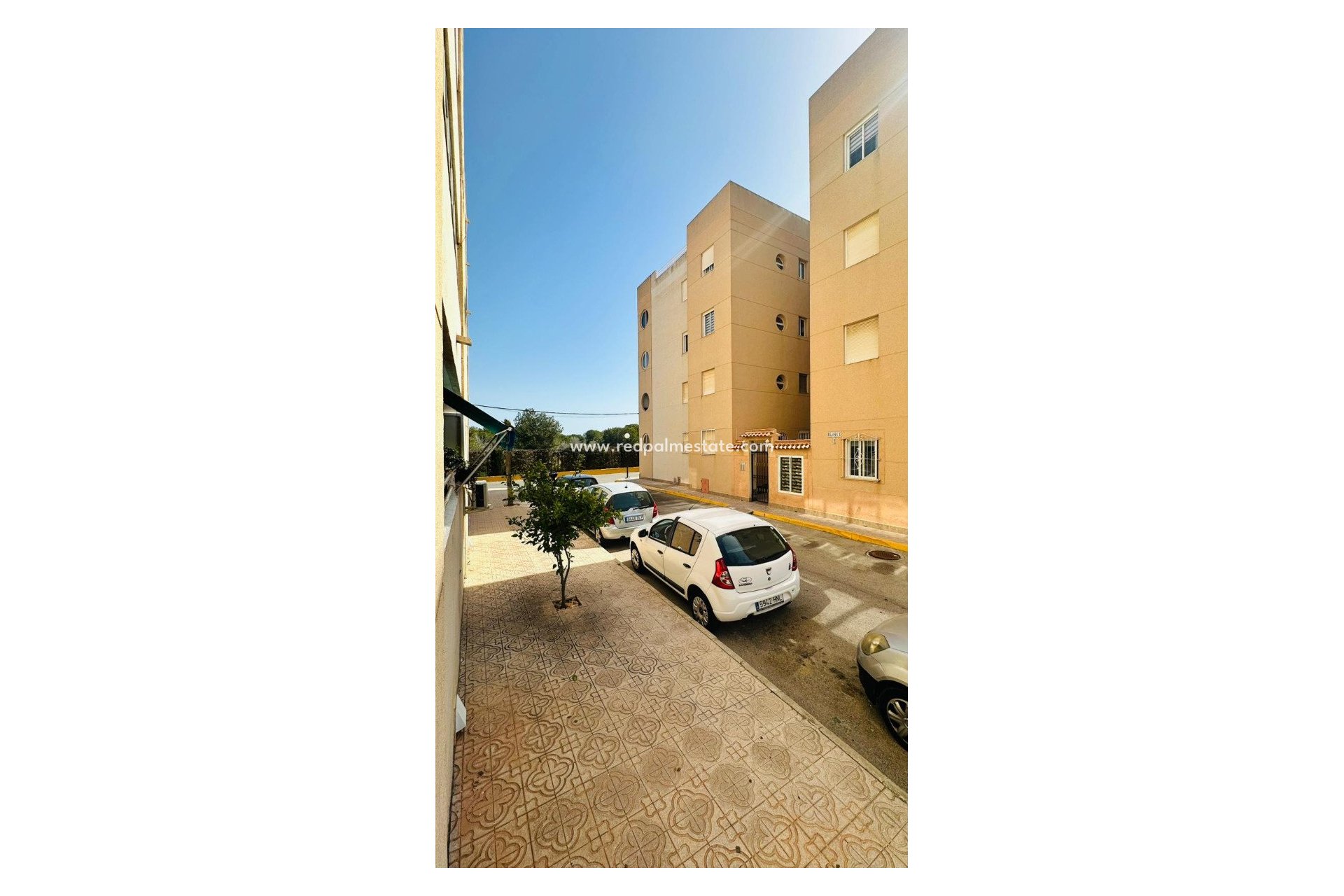Återförsäljning - Lägenhet -
Torrevieja - Urbanización San Luis