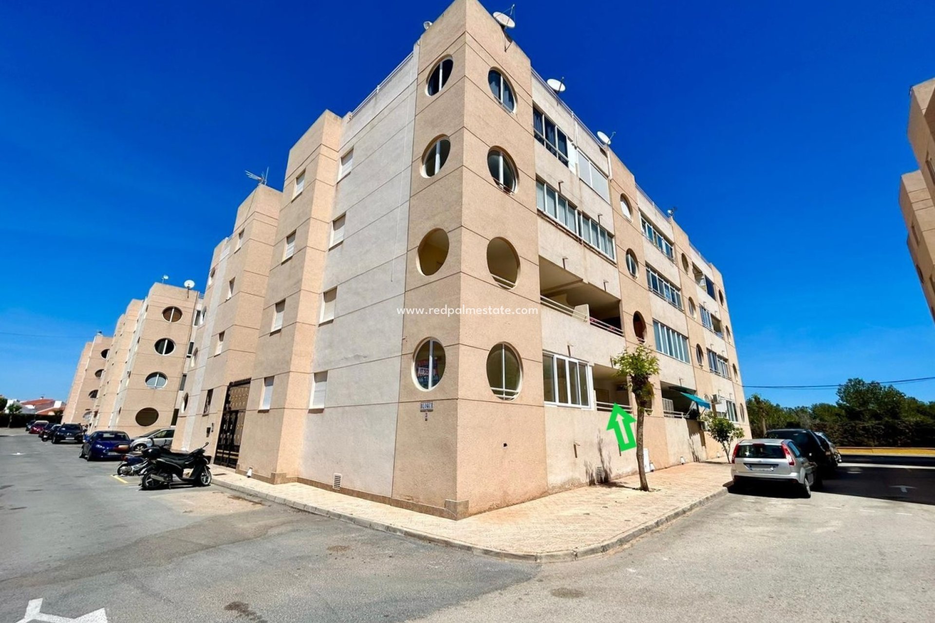 Återförsäljning - Lägenhet -
Torrevieja - Urbanización San Luis