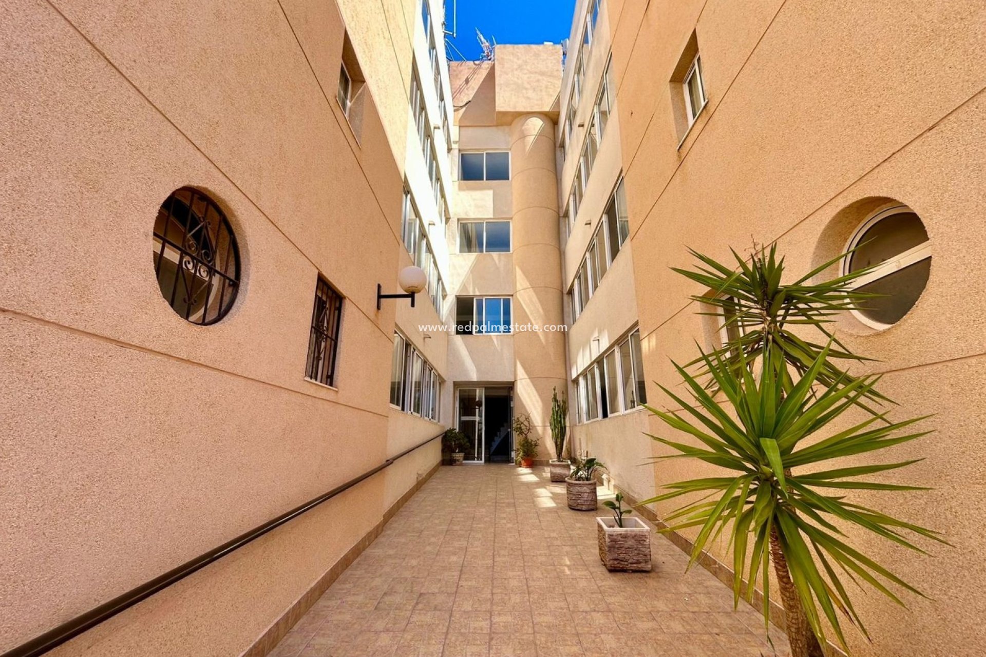 Återförsäljning - Lägenhet -
Torrevieja - Urbanización San Luis